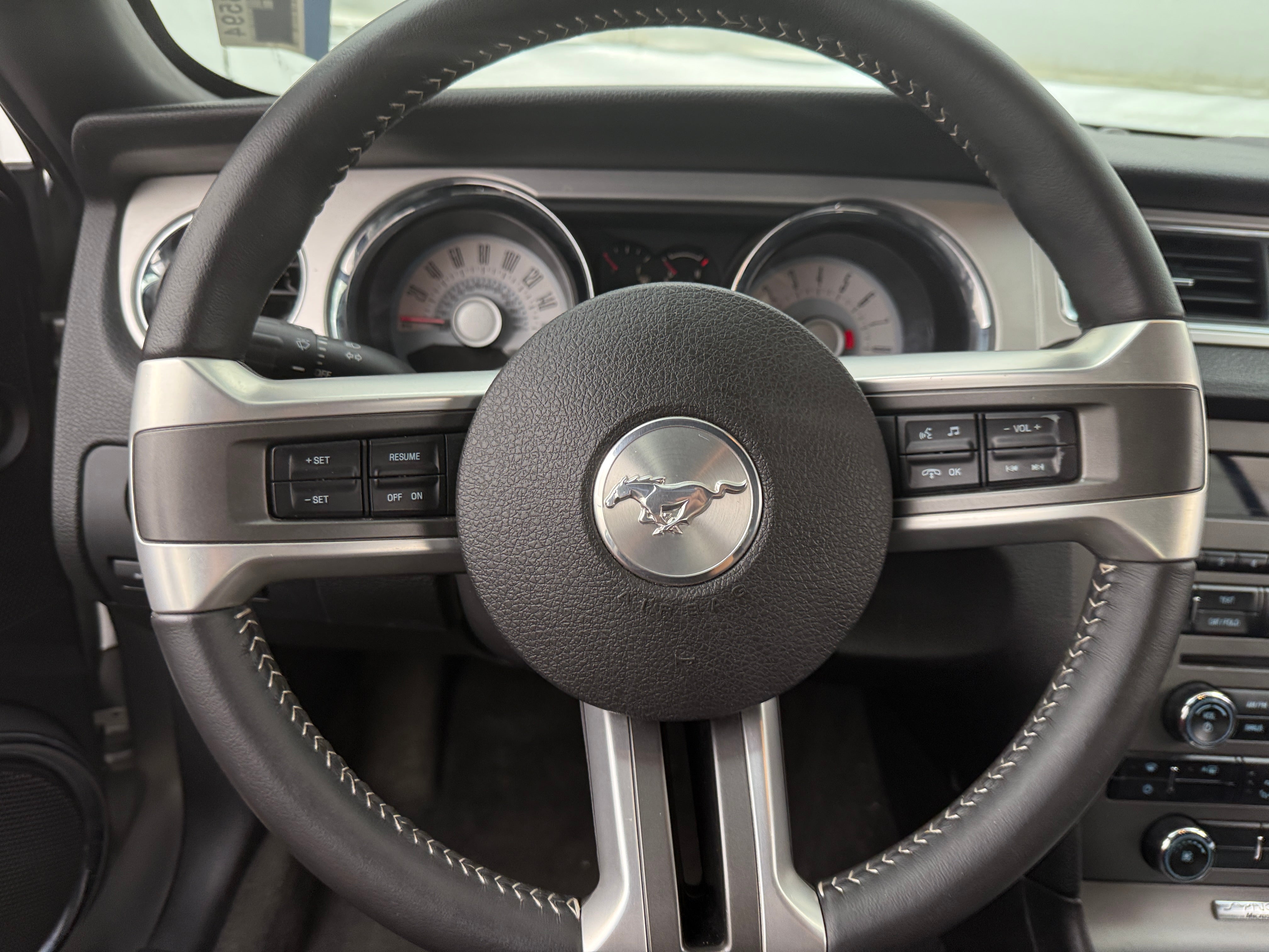 2011 Ford Mustang GT Premium 4