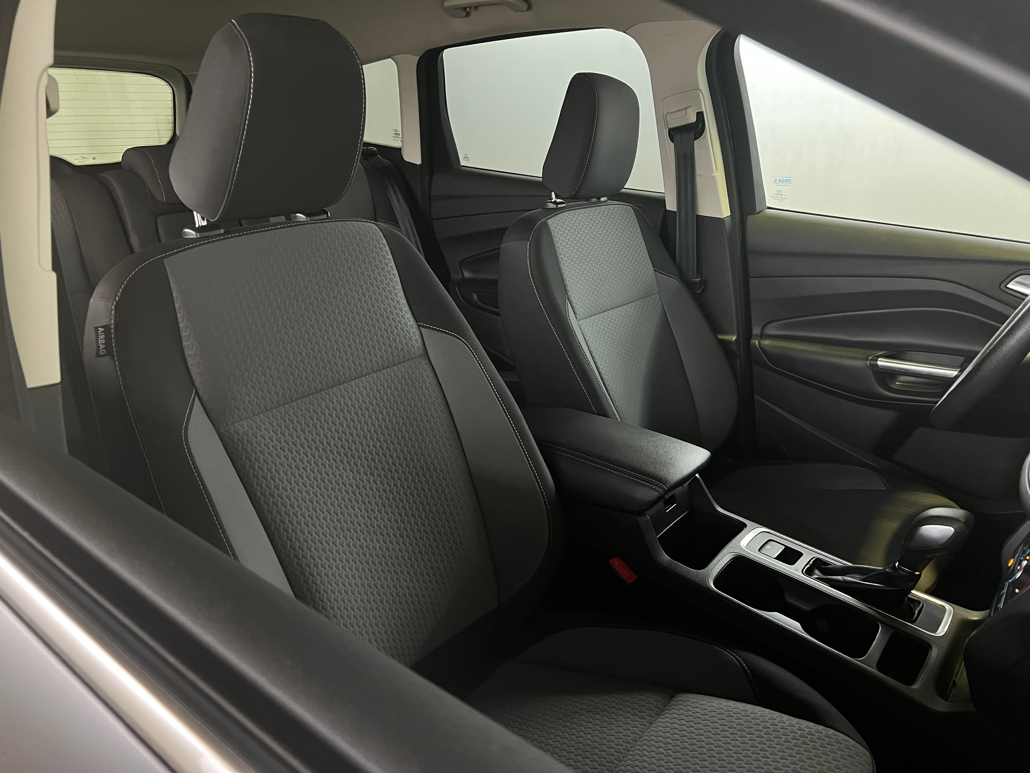 2018 Ford Escape SE 2