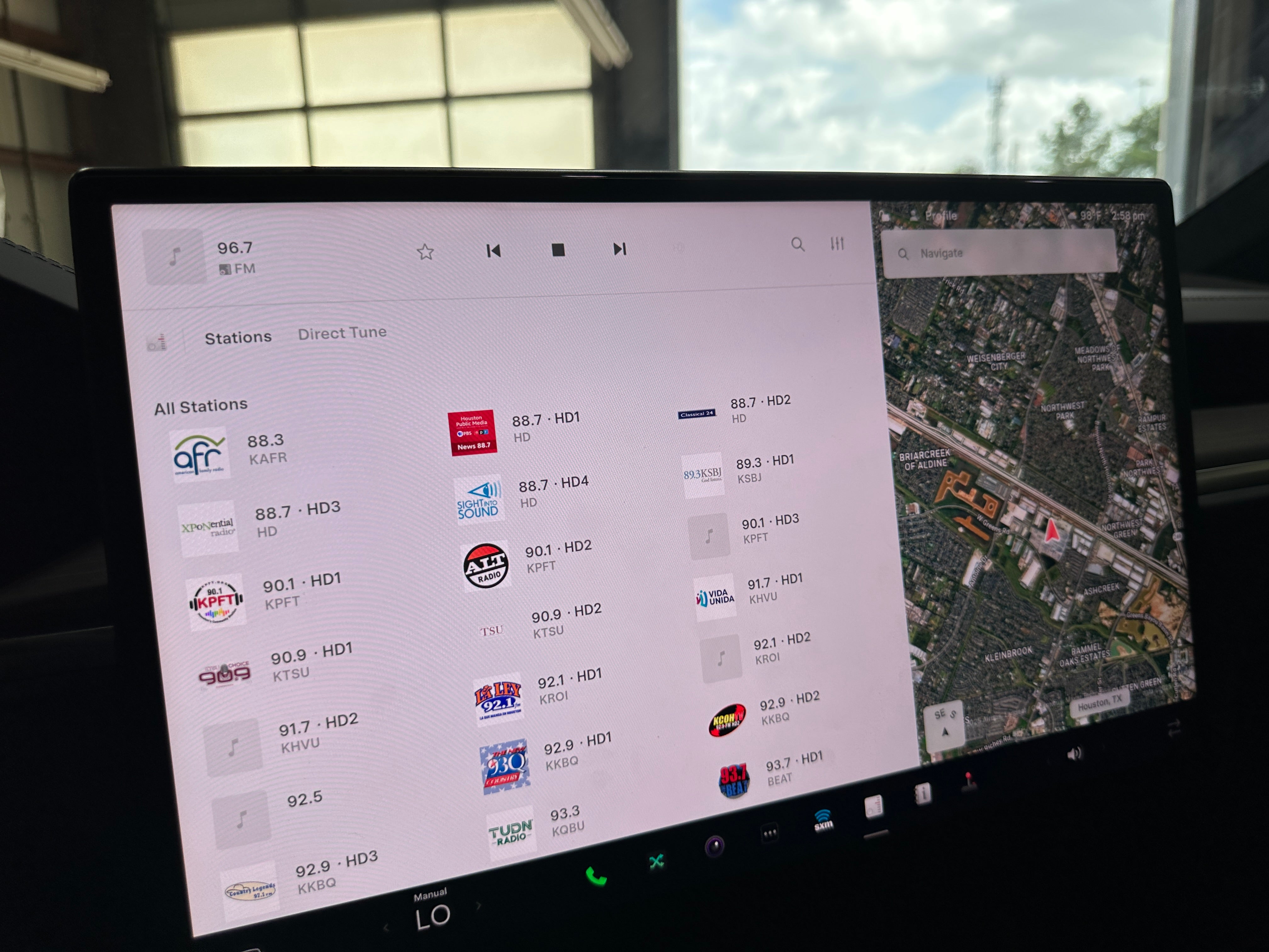 2024 Tesla Model X Standard Range 3