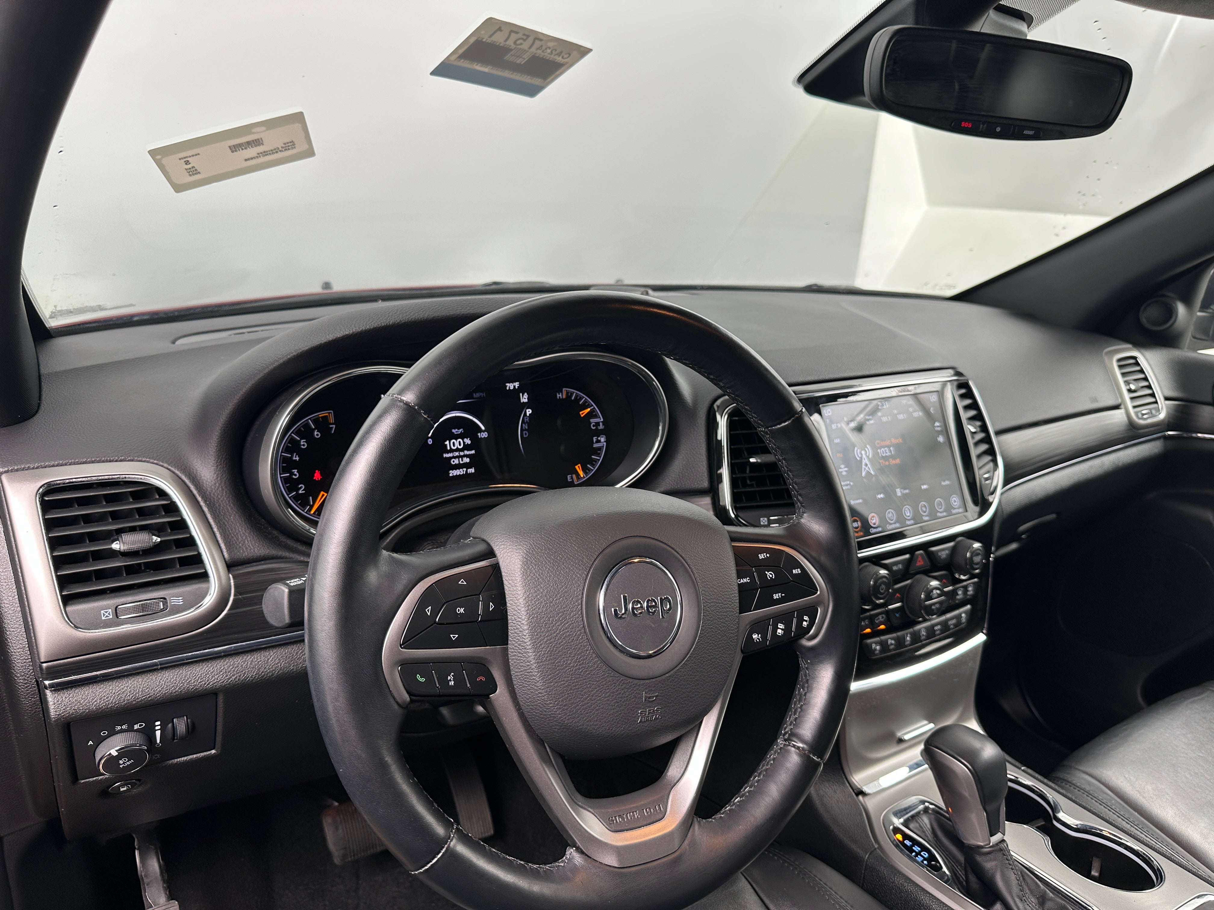 2022 Jeep Grand Cherokee Limited Edition 2