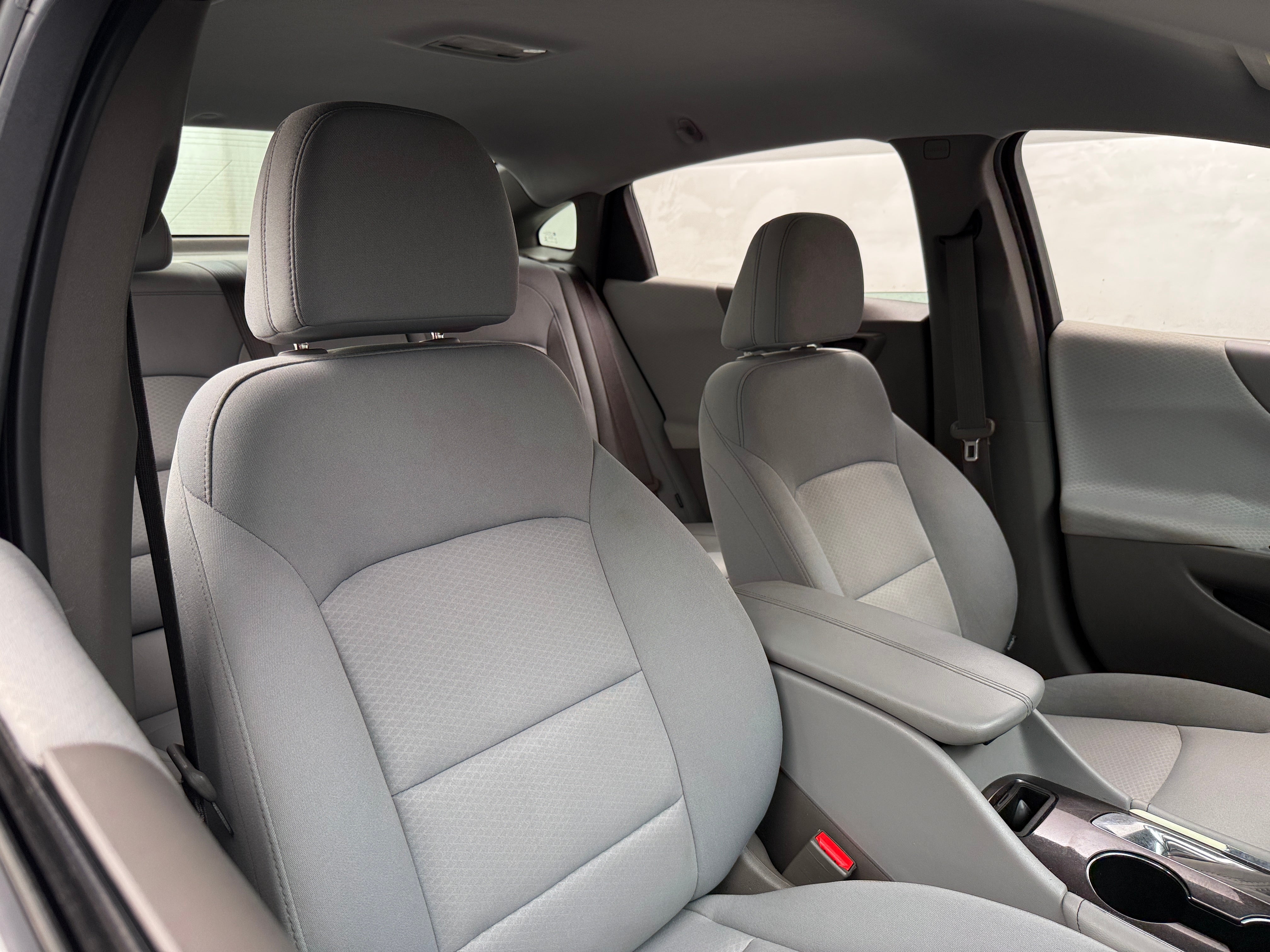 2016 Chevrolet Malibu LT 2