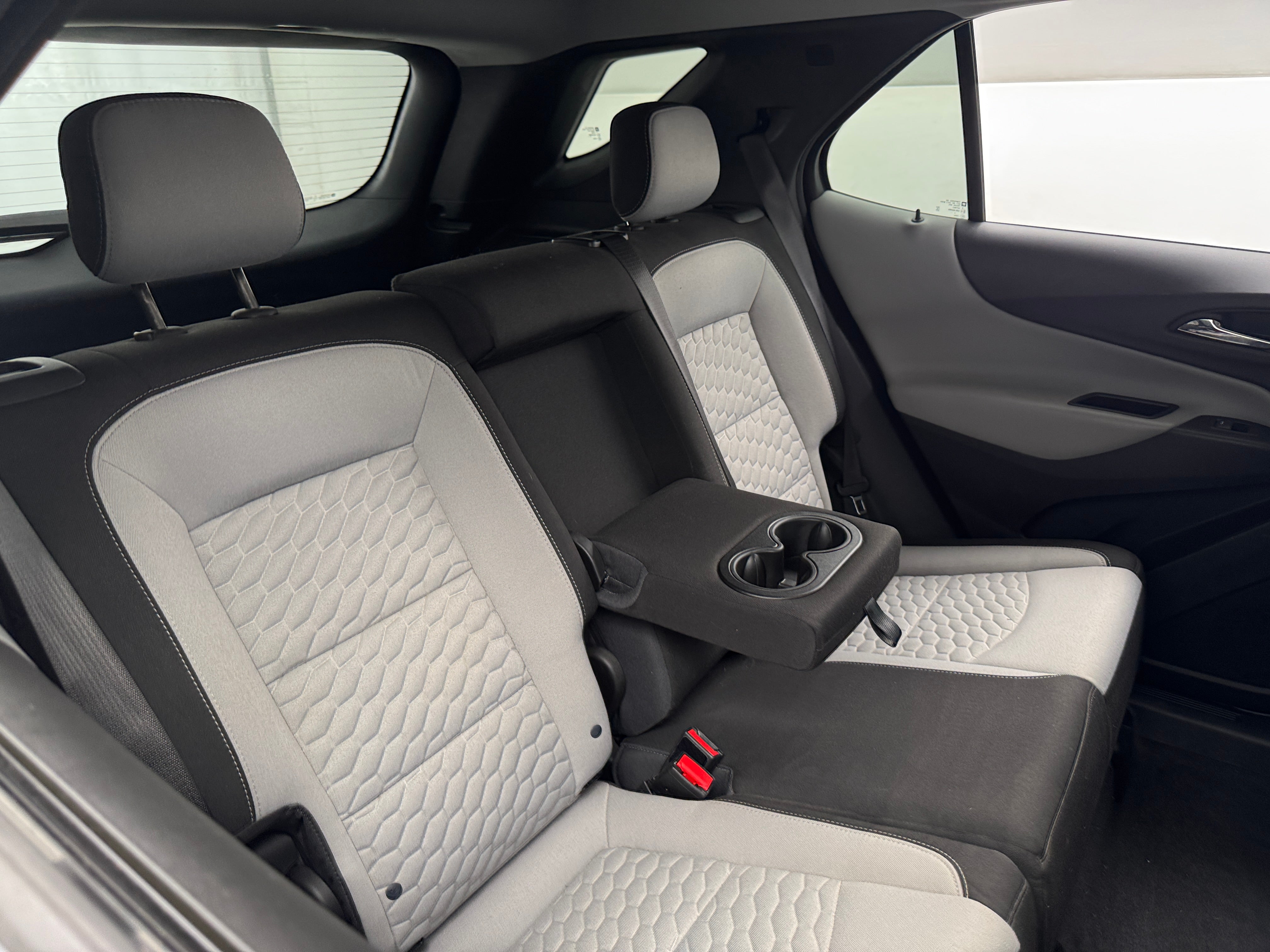 2019 Chevrolet Equinox LS 6