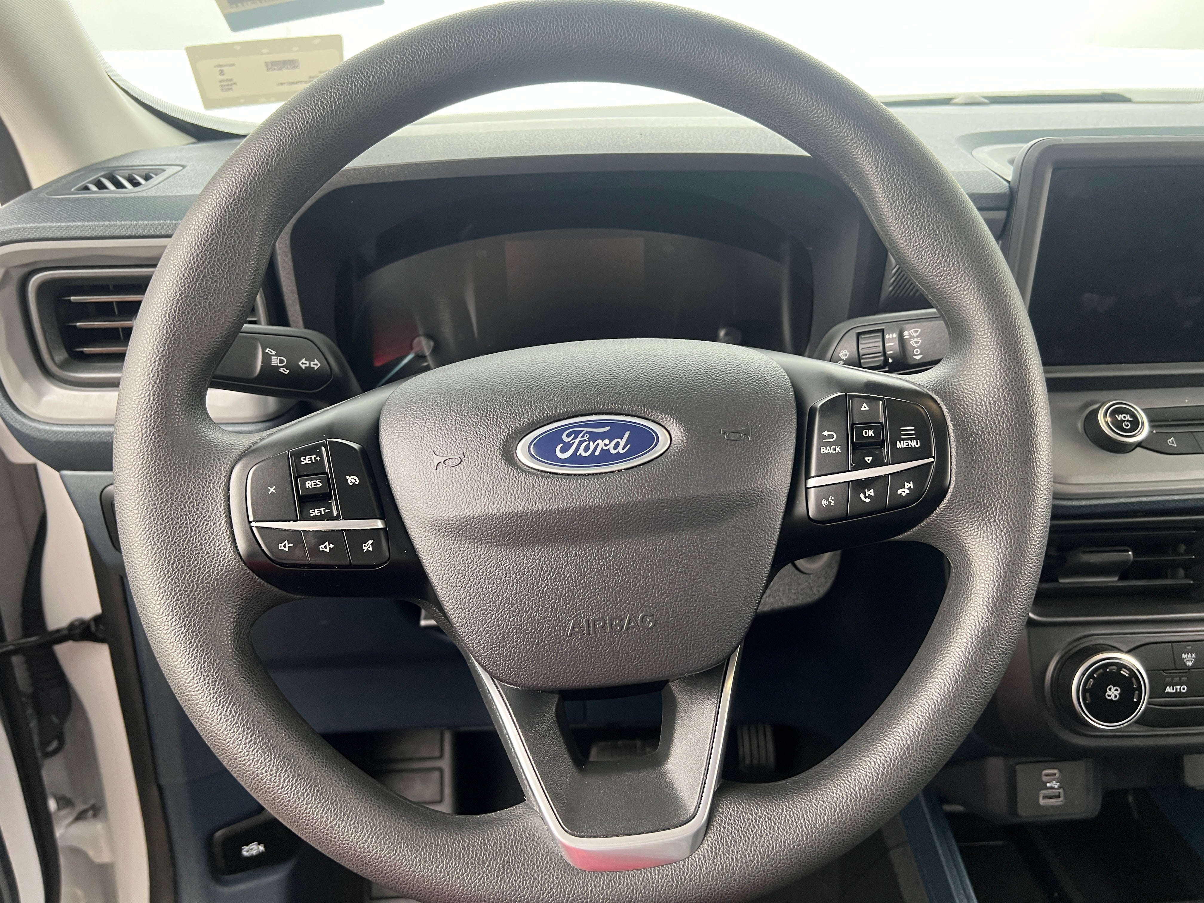 2023 Ford Maverick XL 5
