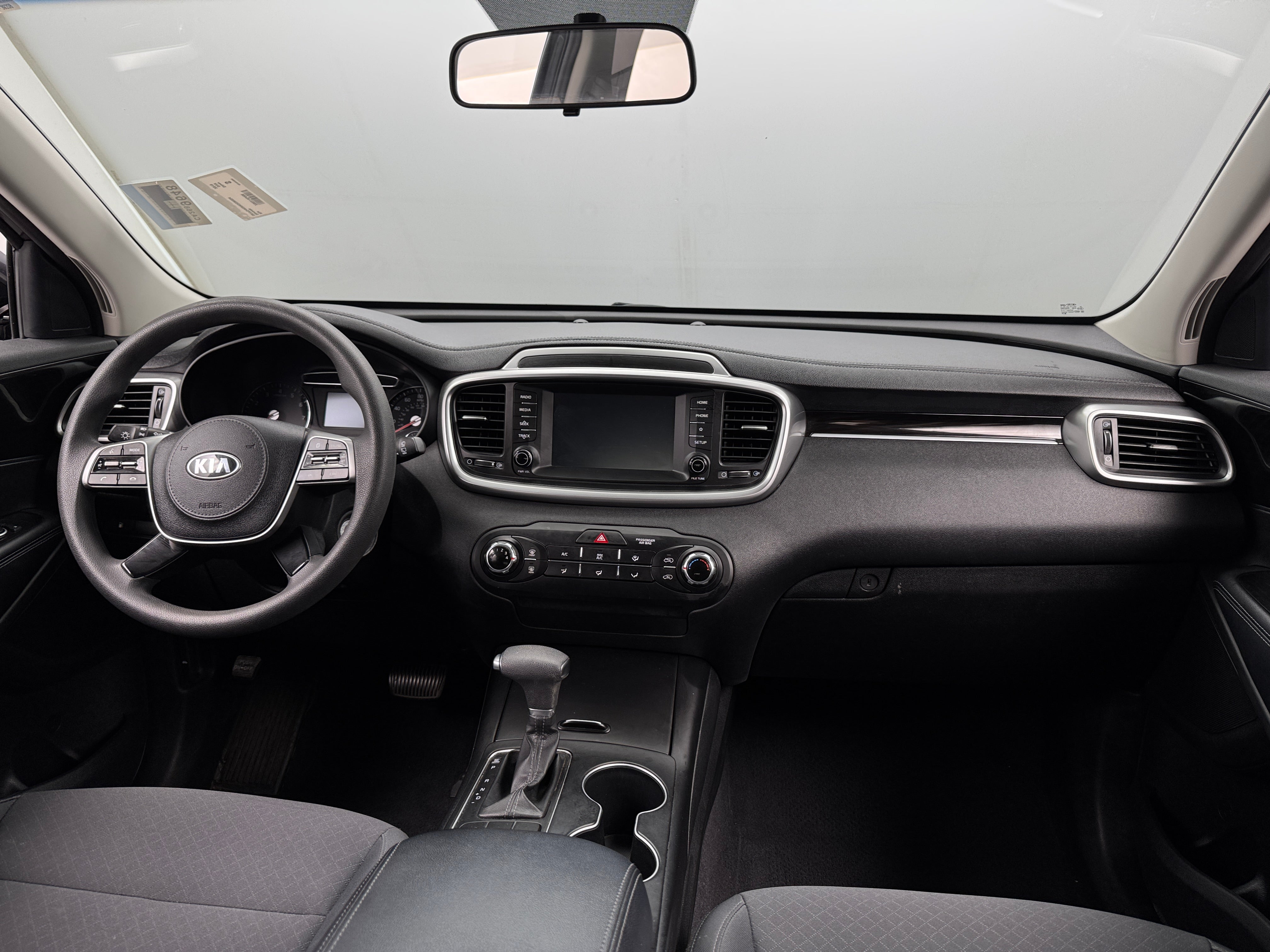 2019 Kia Sorento LX 3