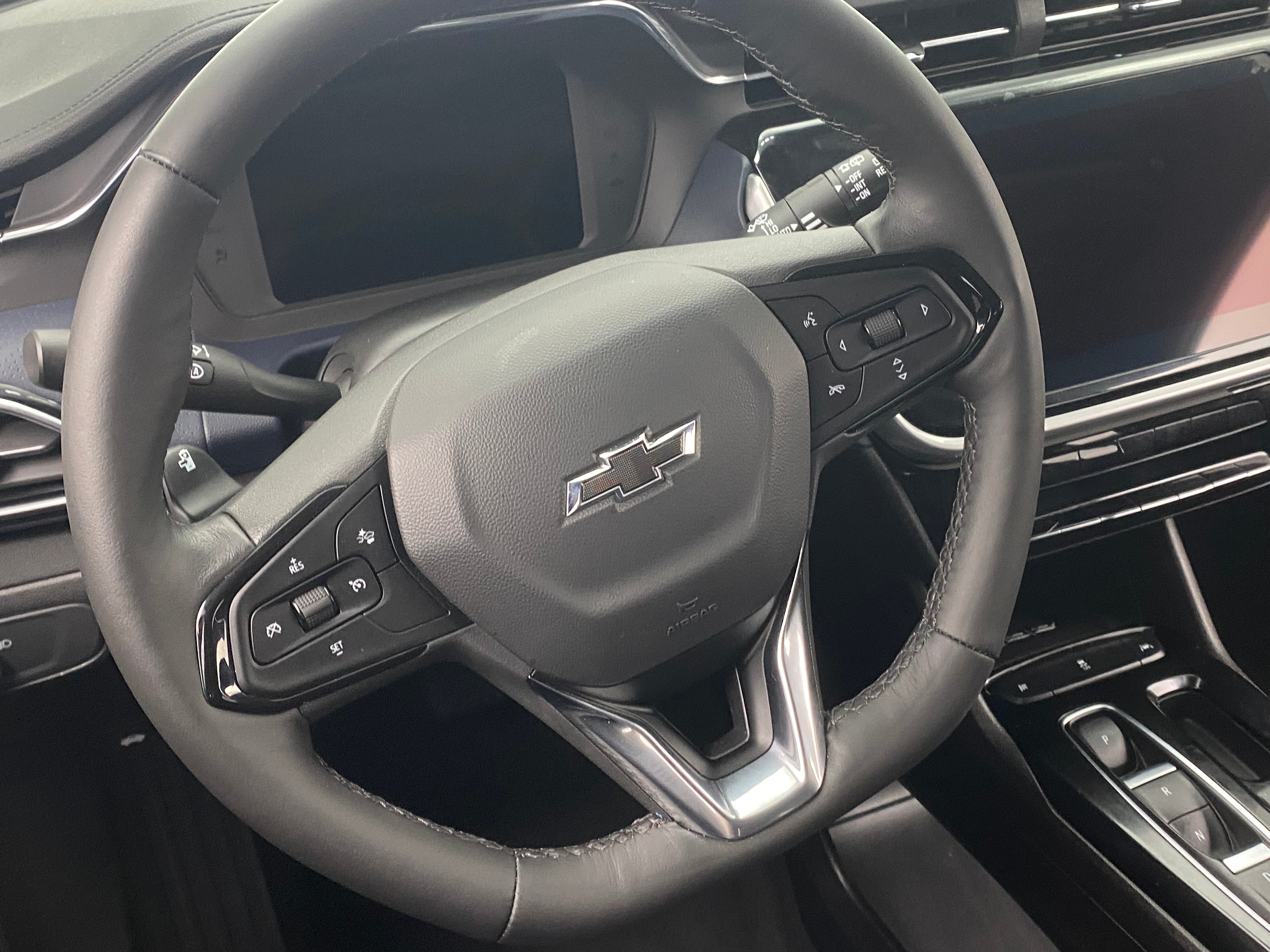 Thumbnail: 2023 Chevrolet Bolt EUV - 4