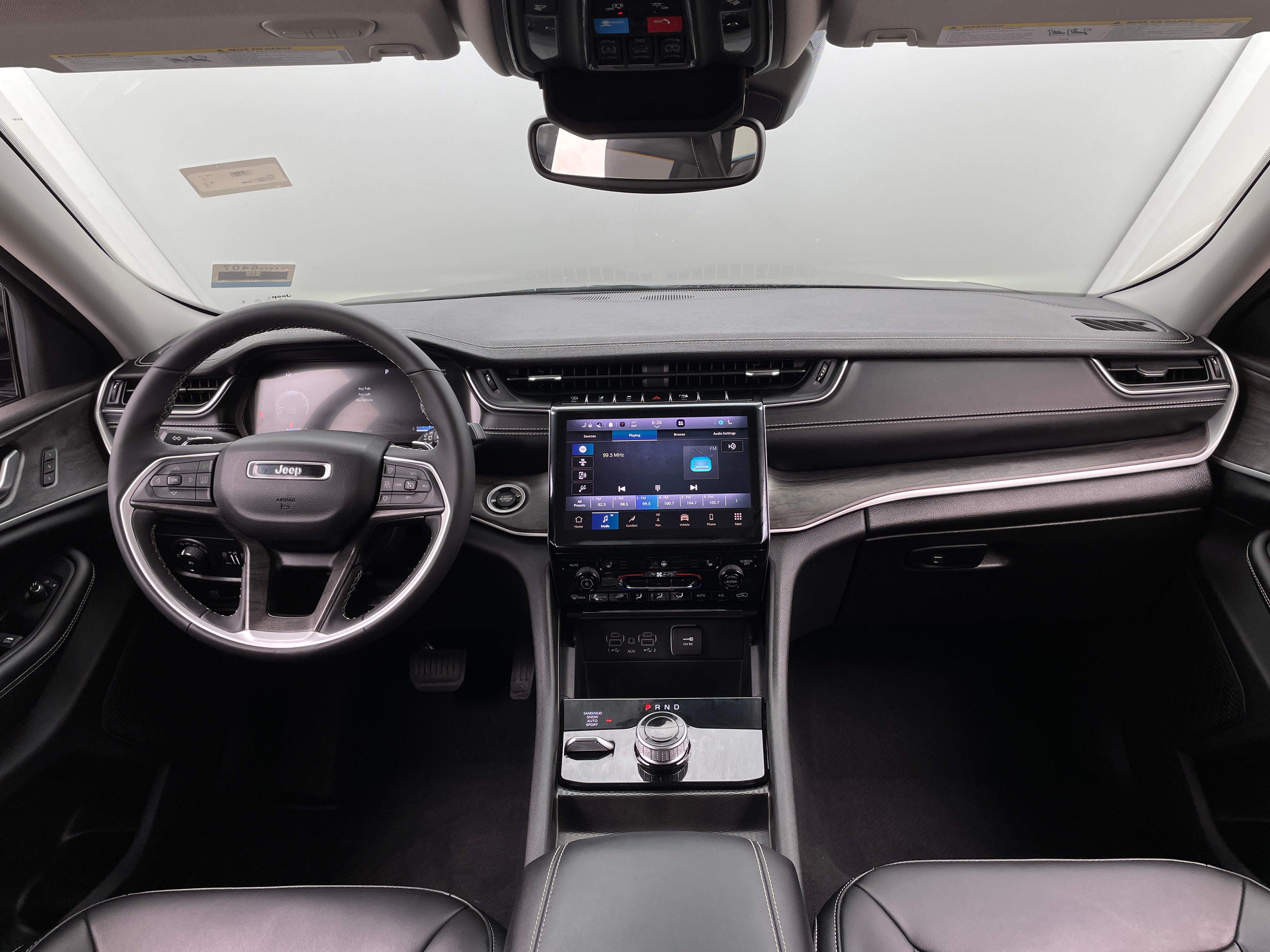 2024 Jeep Grand Cherokee Limited Edition 2