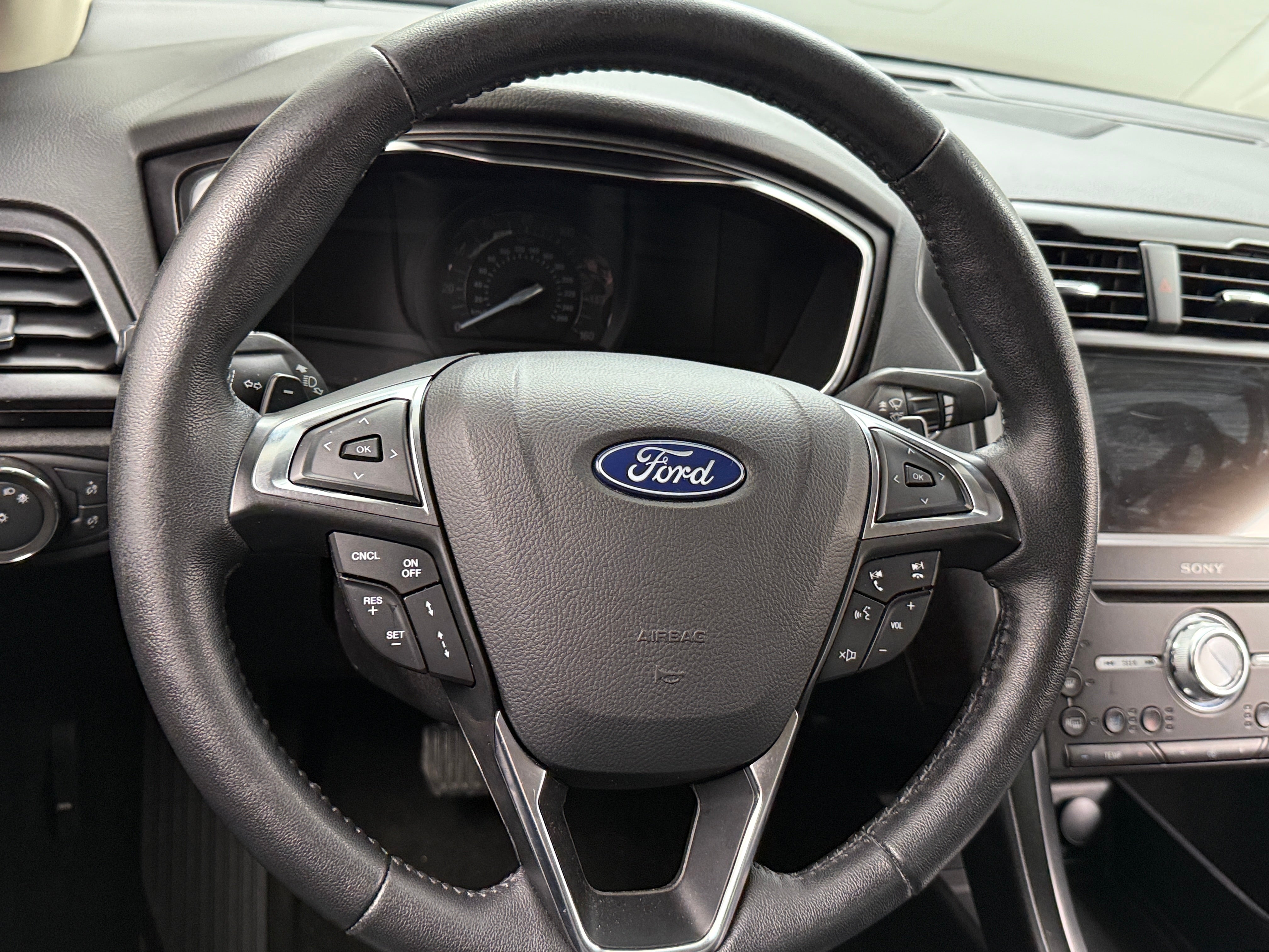 2020 Ford Fusion Titanium 4