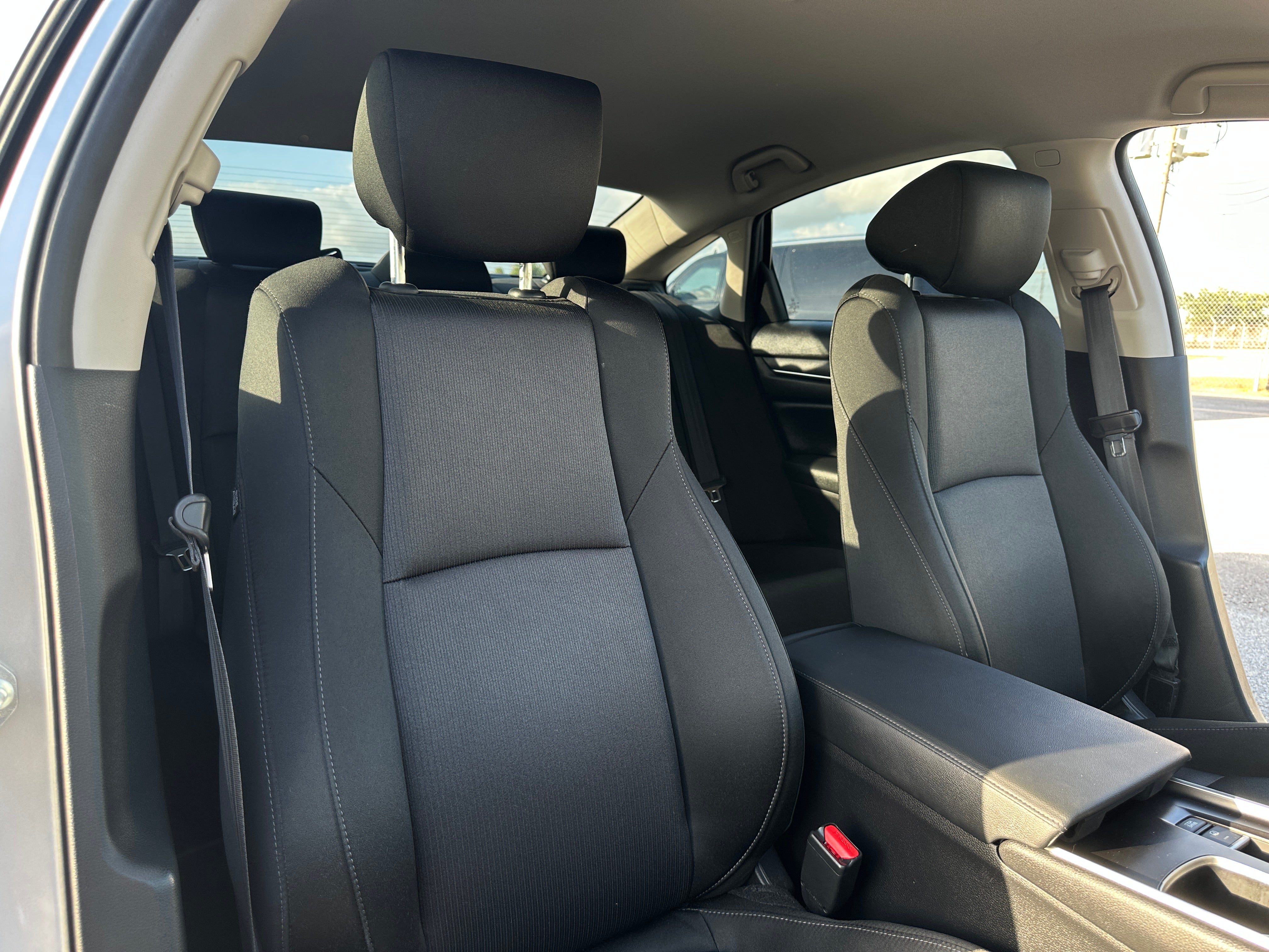 2021 Honda Accord Base 2