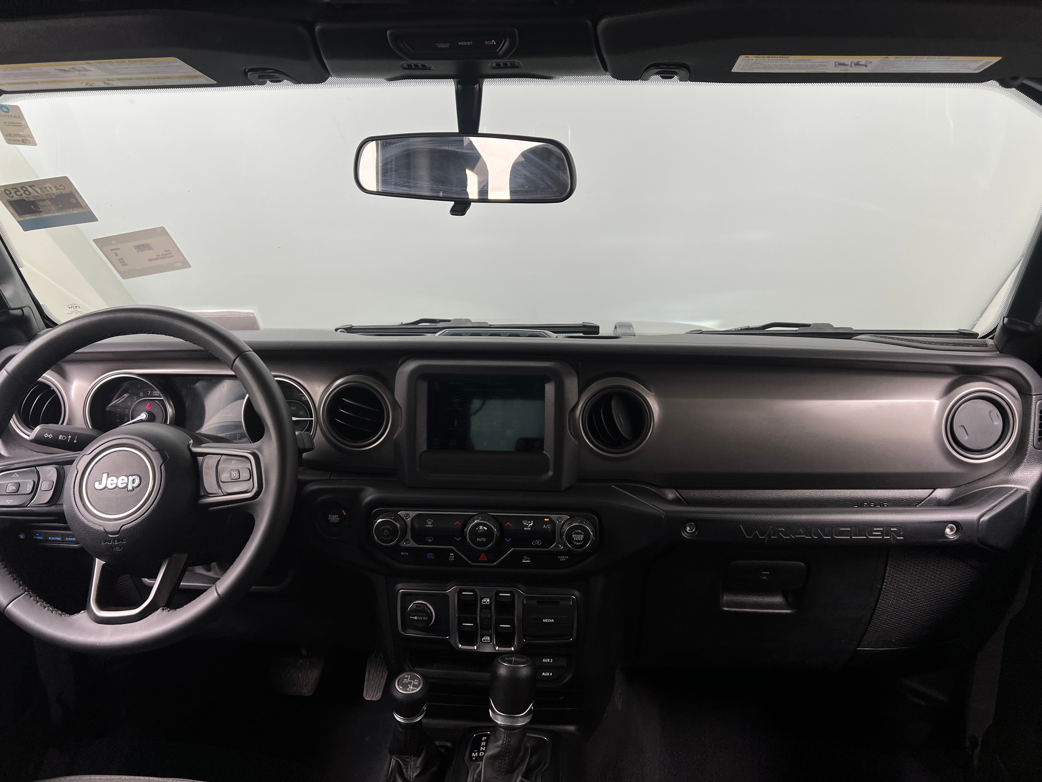 2023 Jeep Wrangler Willys Wheeler 3