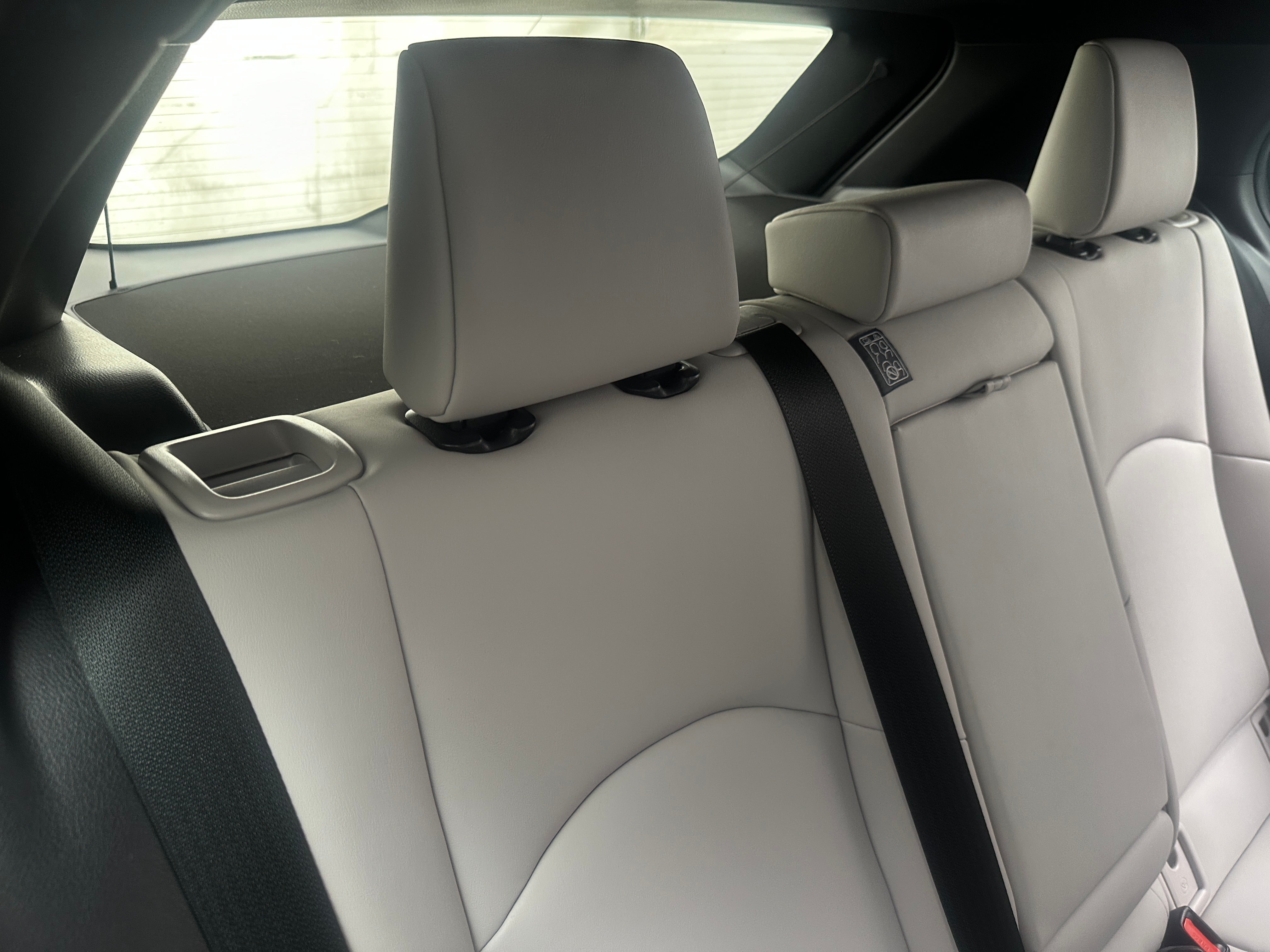 2024 Lexus UX 250h 5