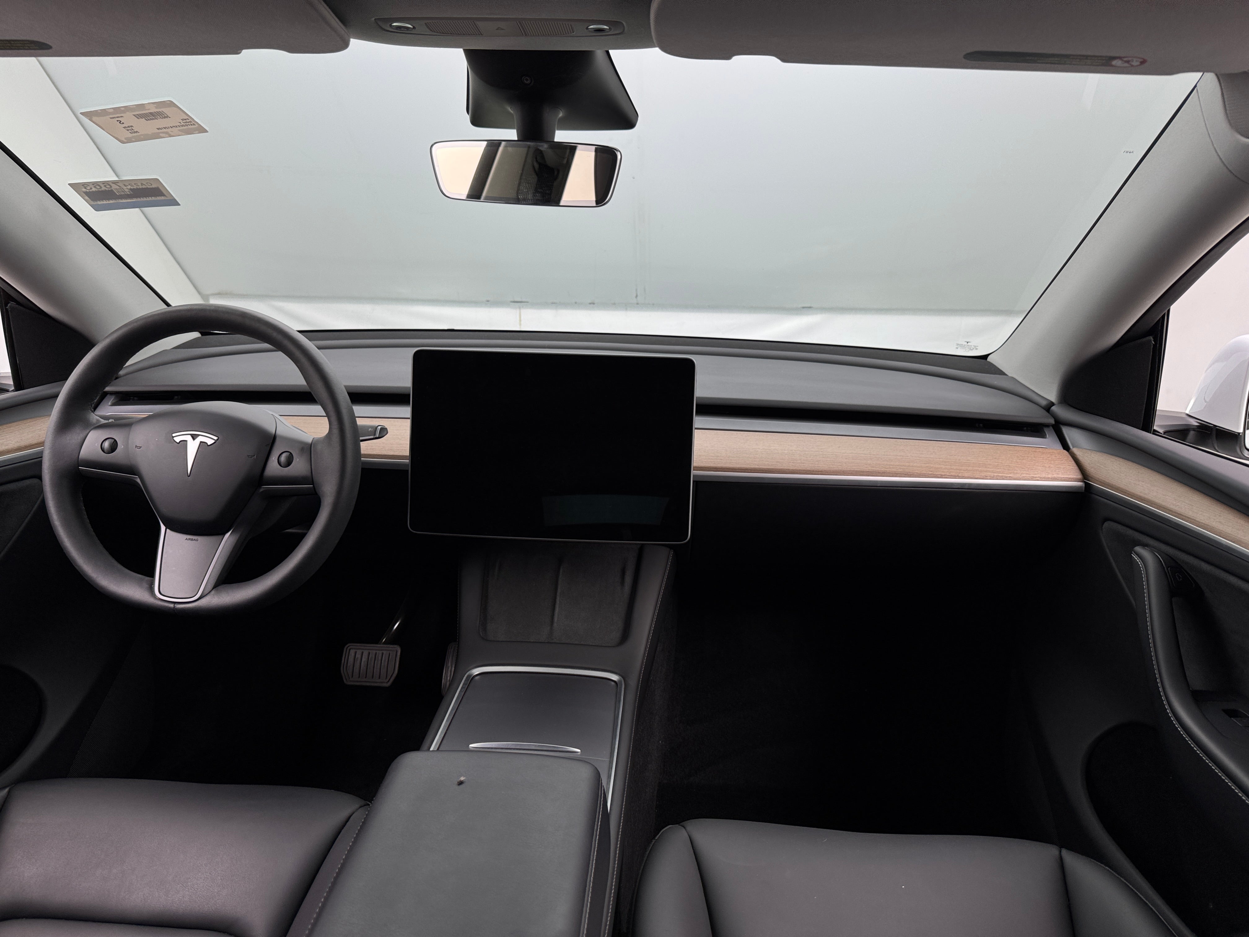 2023 Tesla Model Y Standard Range 2
