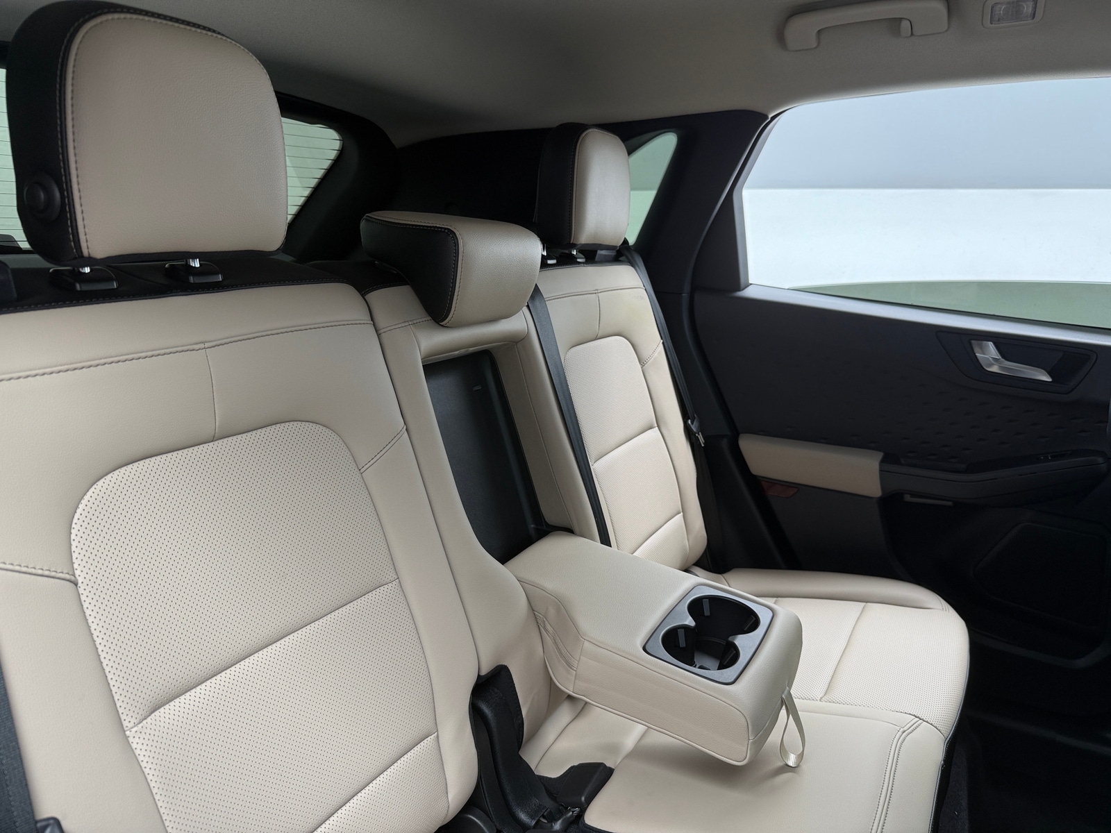 Thumbnail: 2020 Ford Escape - 5