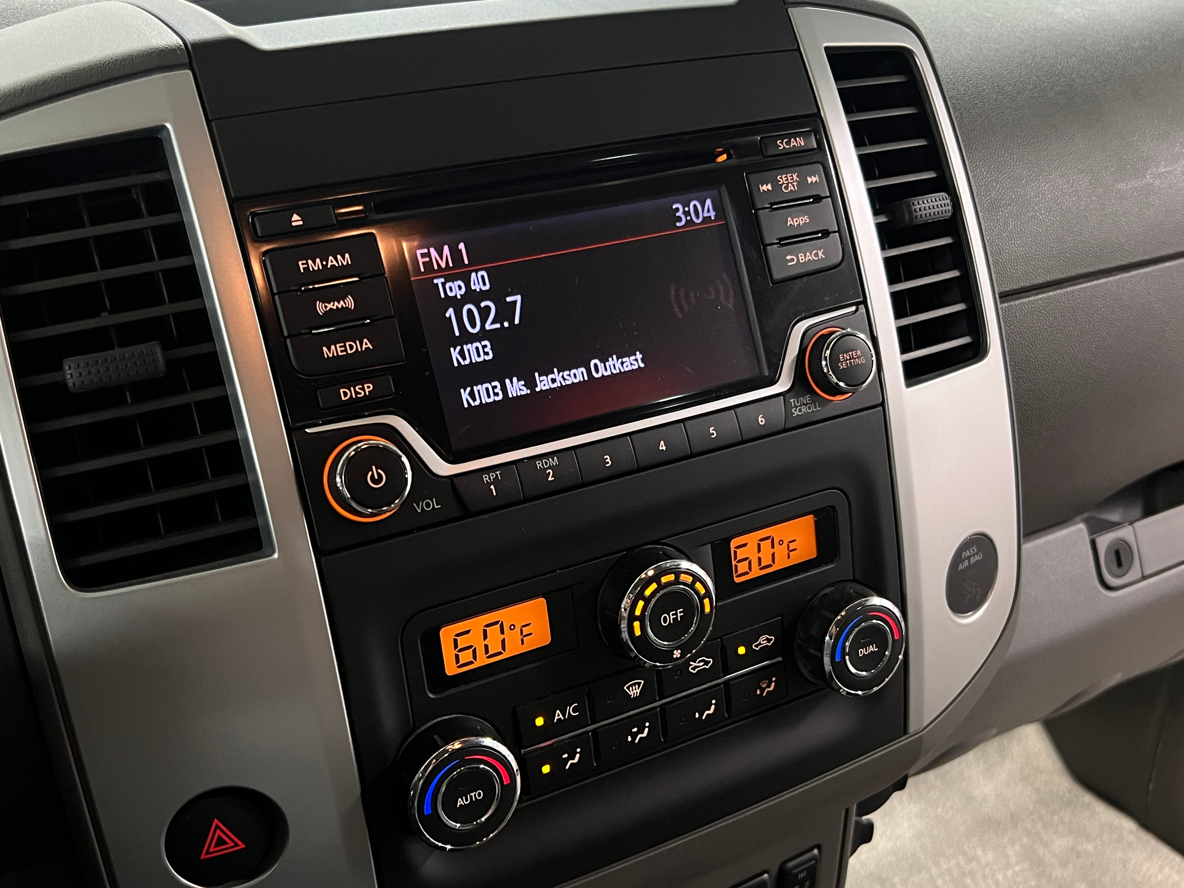 2016 Nissan Frontier SV 4