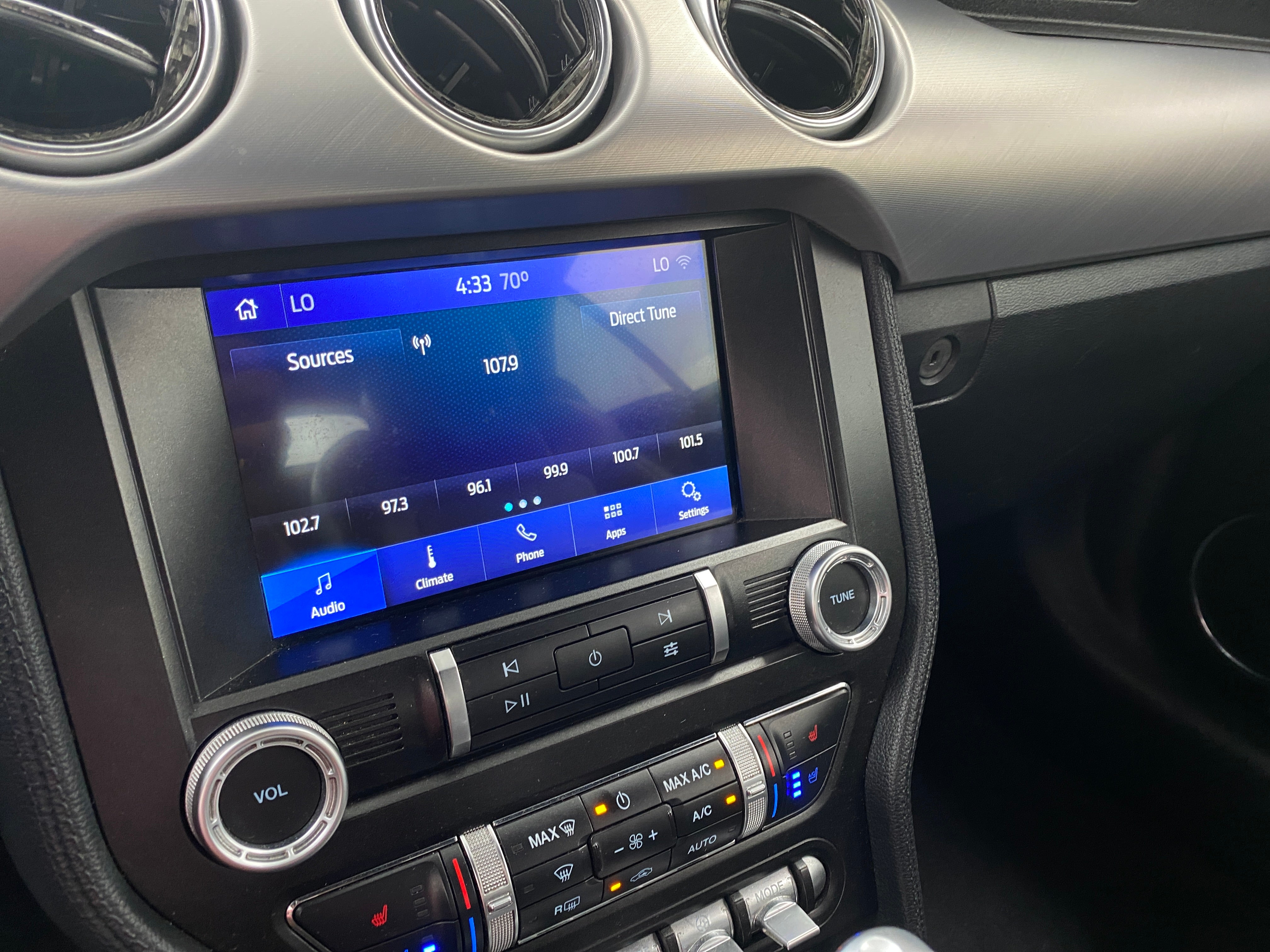 2020 Ford Mustang  3