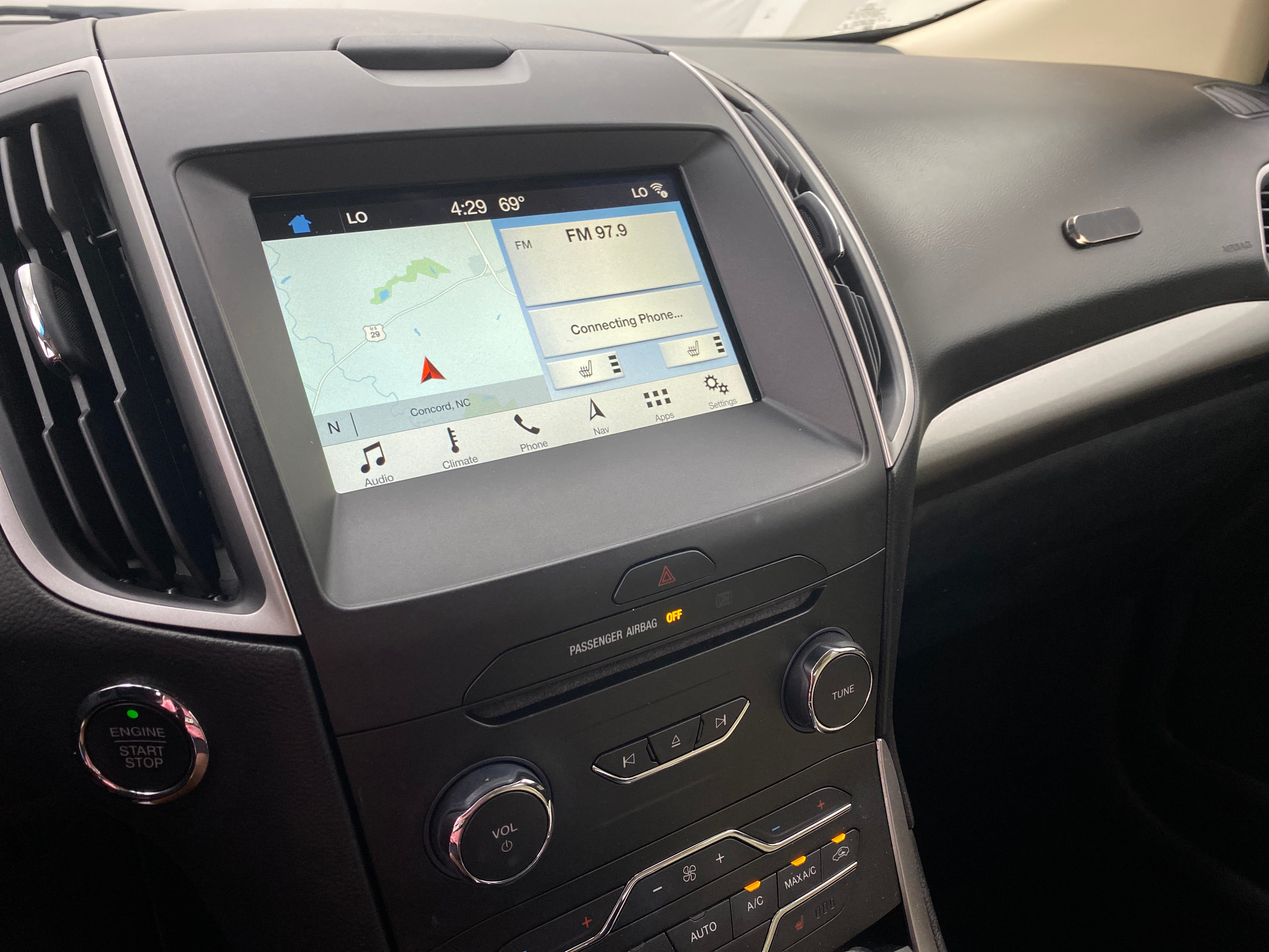 2018 Ford Edge SEL 4