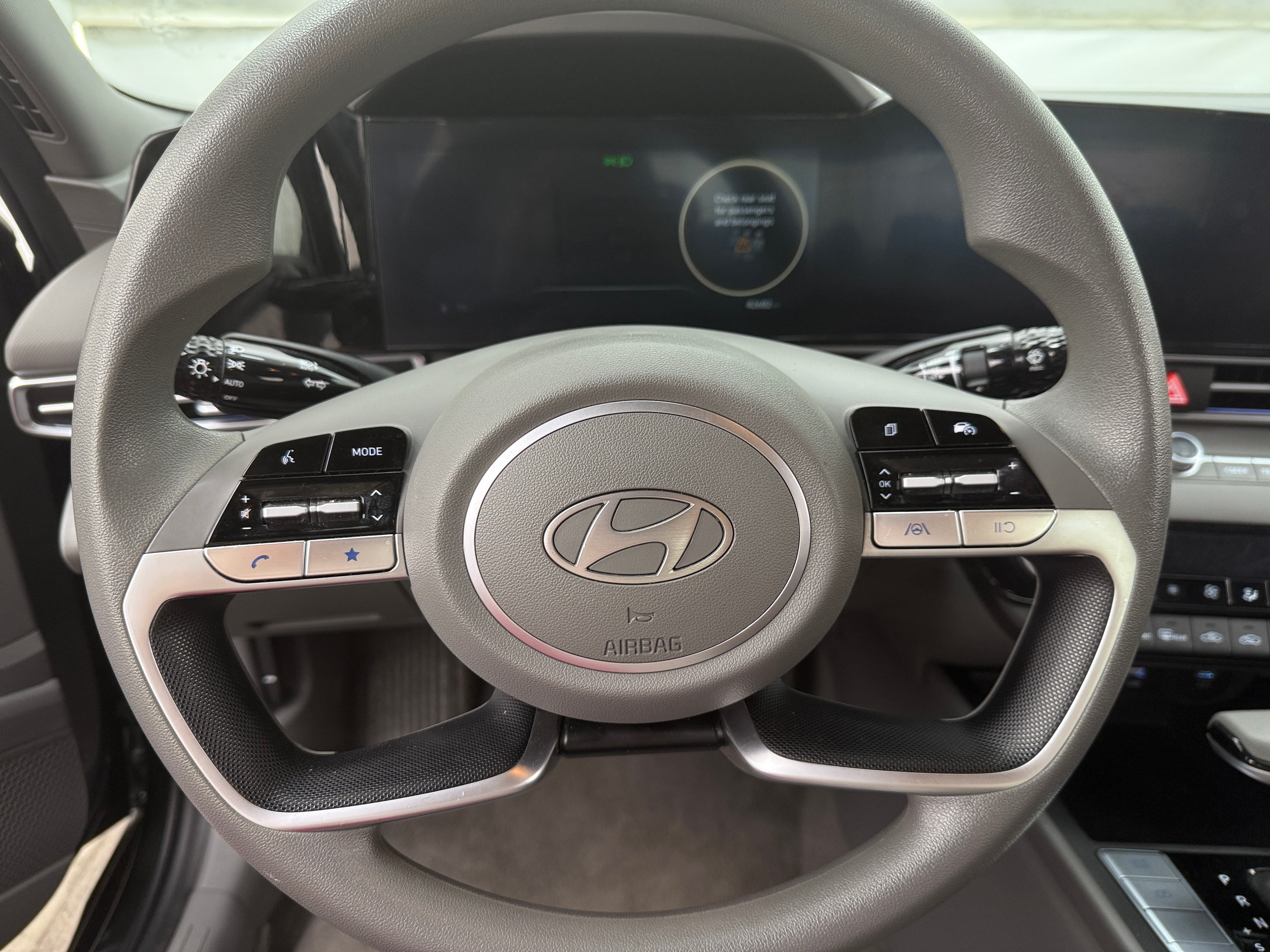2024 Hyundai Elantra SEL 5
