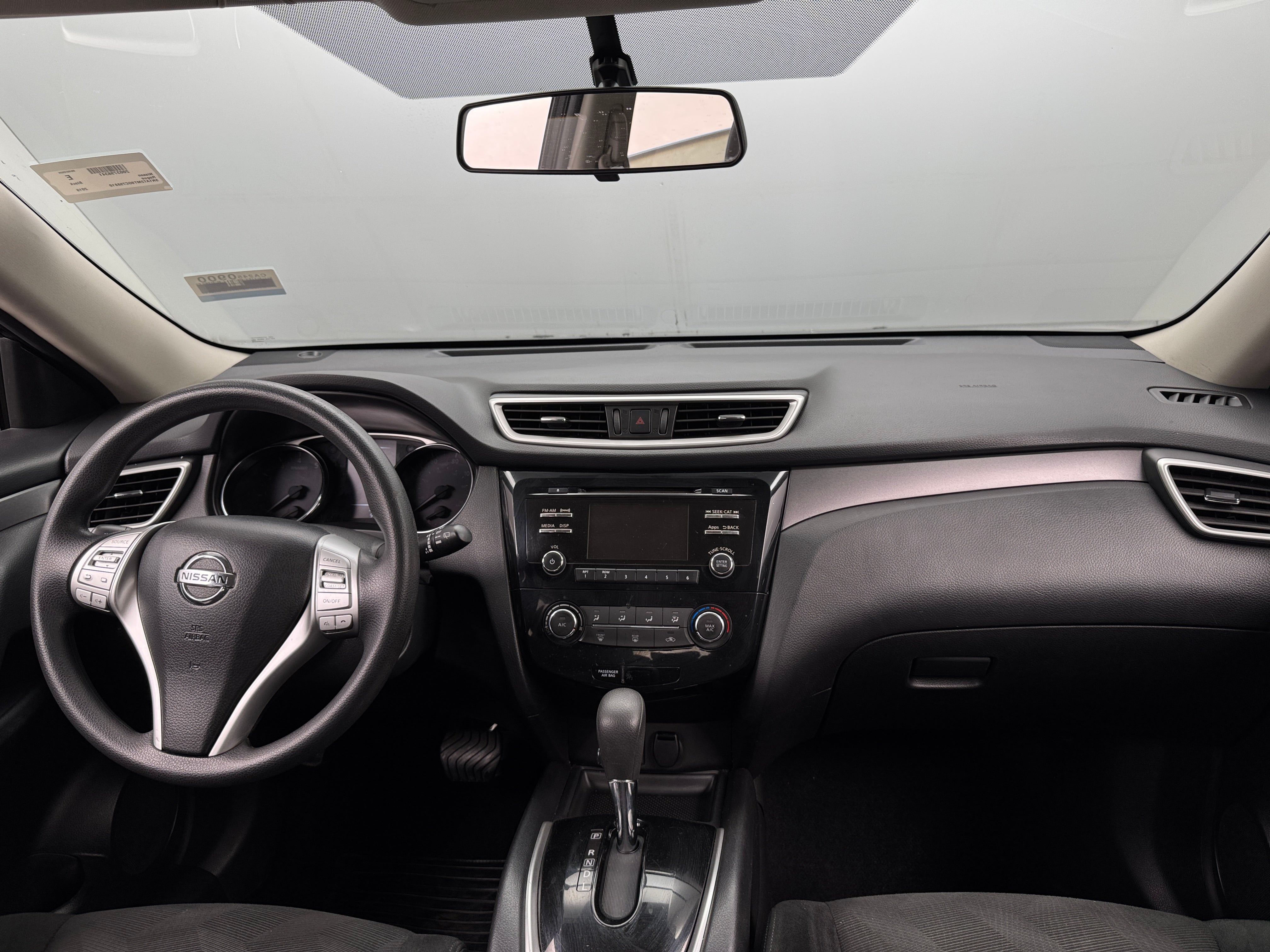 2016 Nissan Rogue S 3