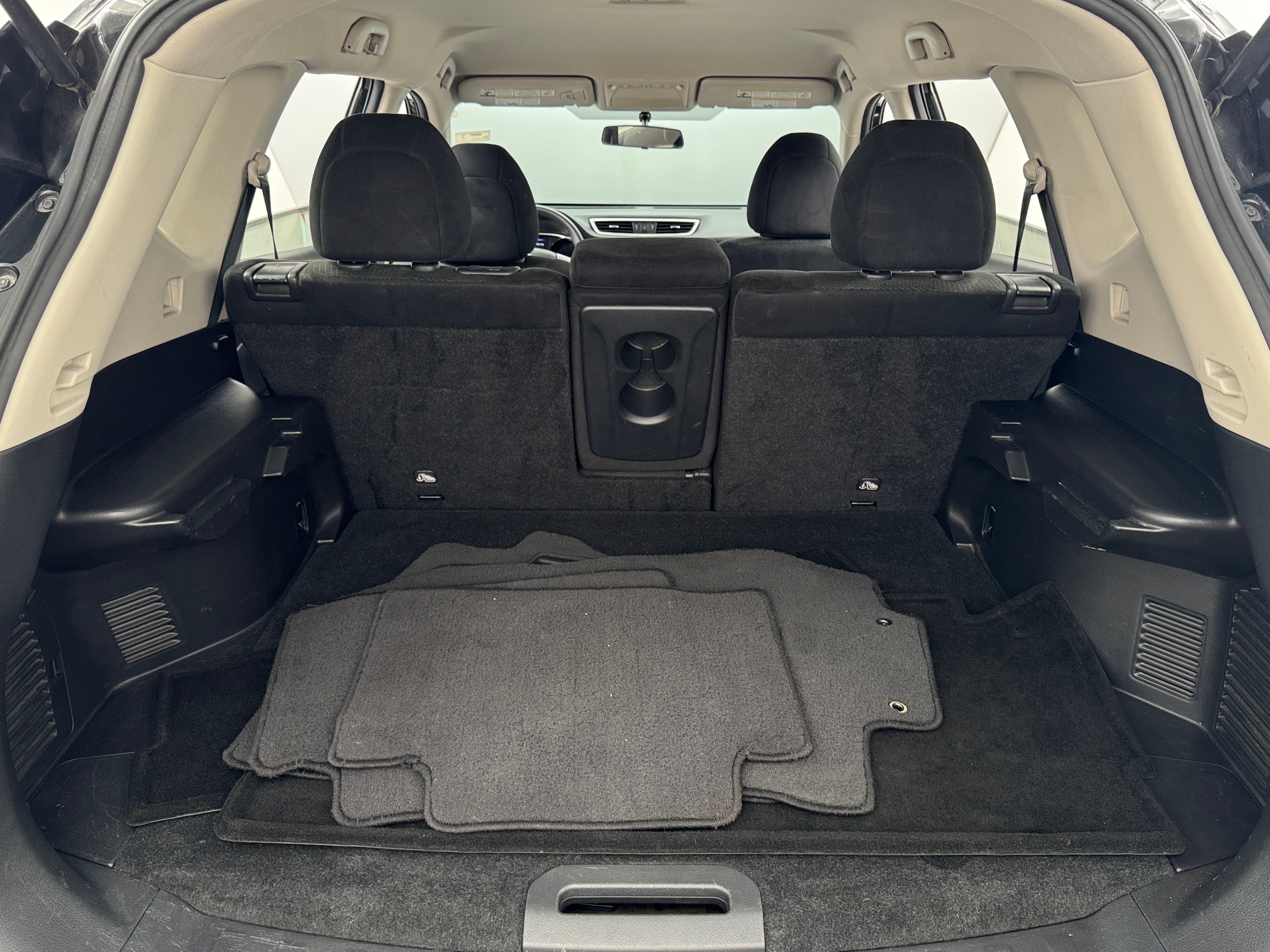 2016 Nissan Rogue S 7