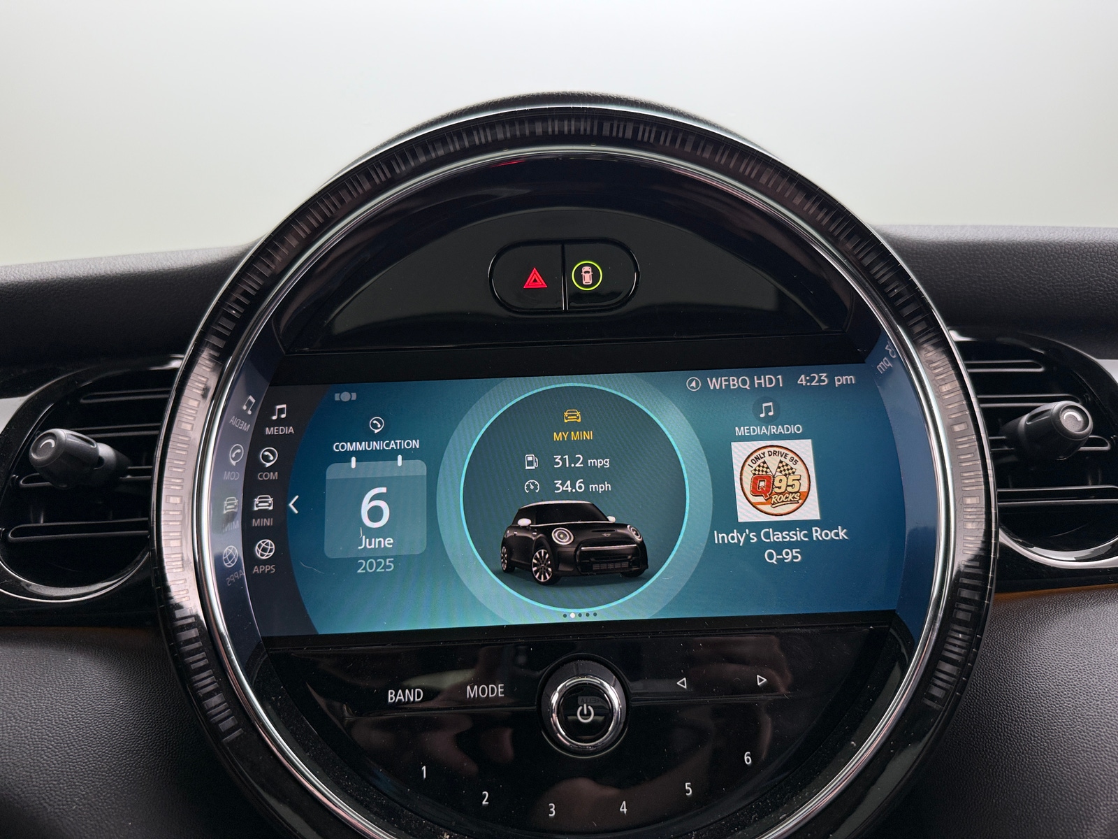 Thumbnail: 2023 MINI Cooper Hardtop - 3
