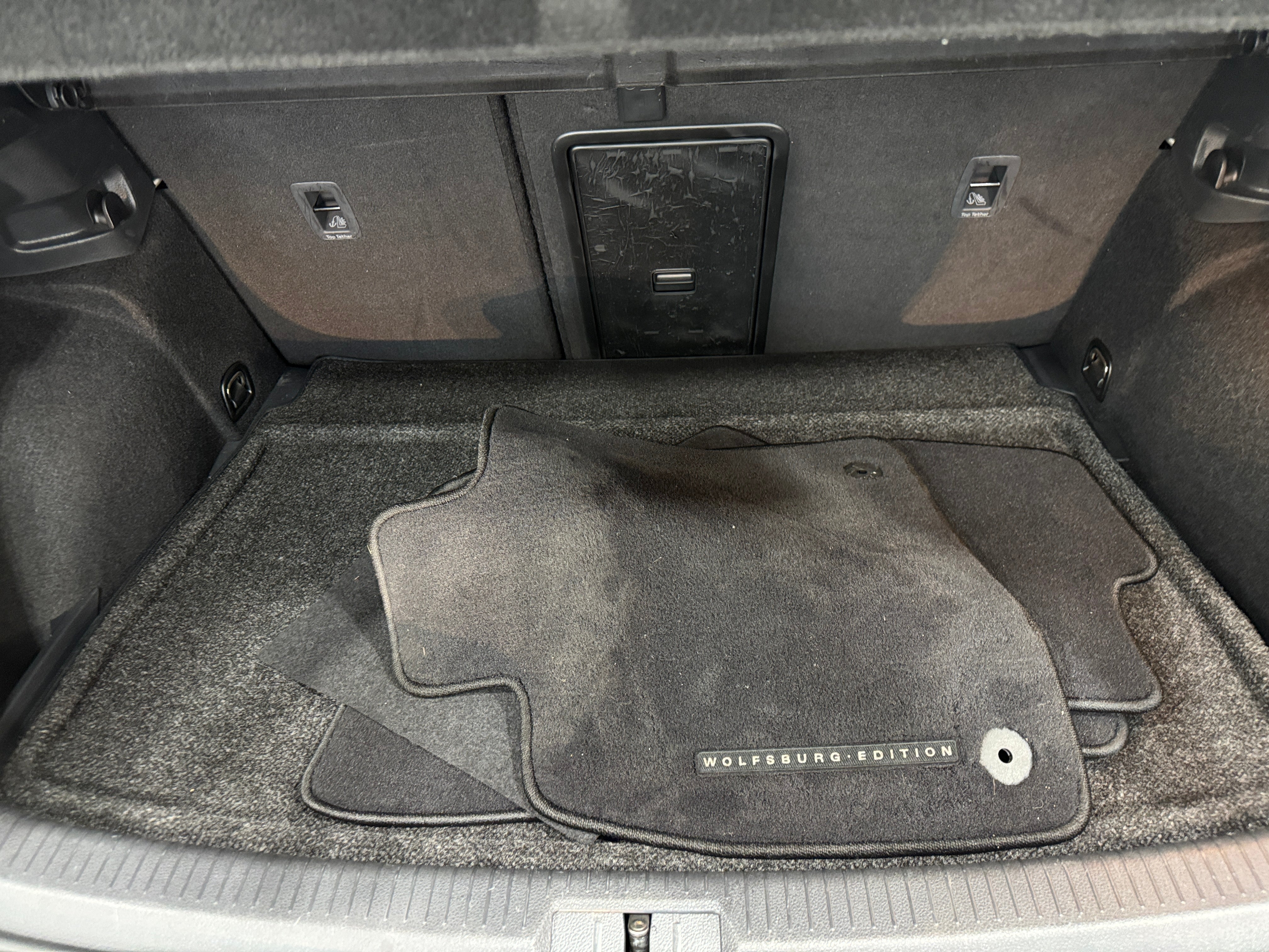 2017 Volkswagen Golf Wolfsburg Edition 7