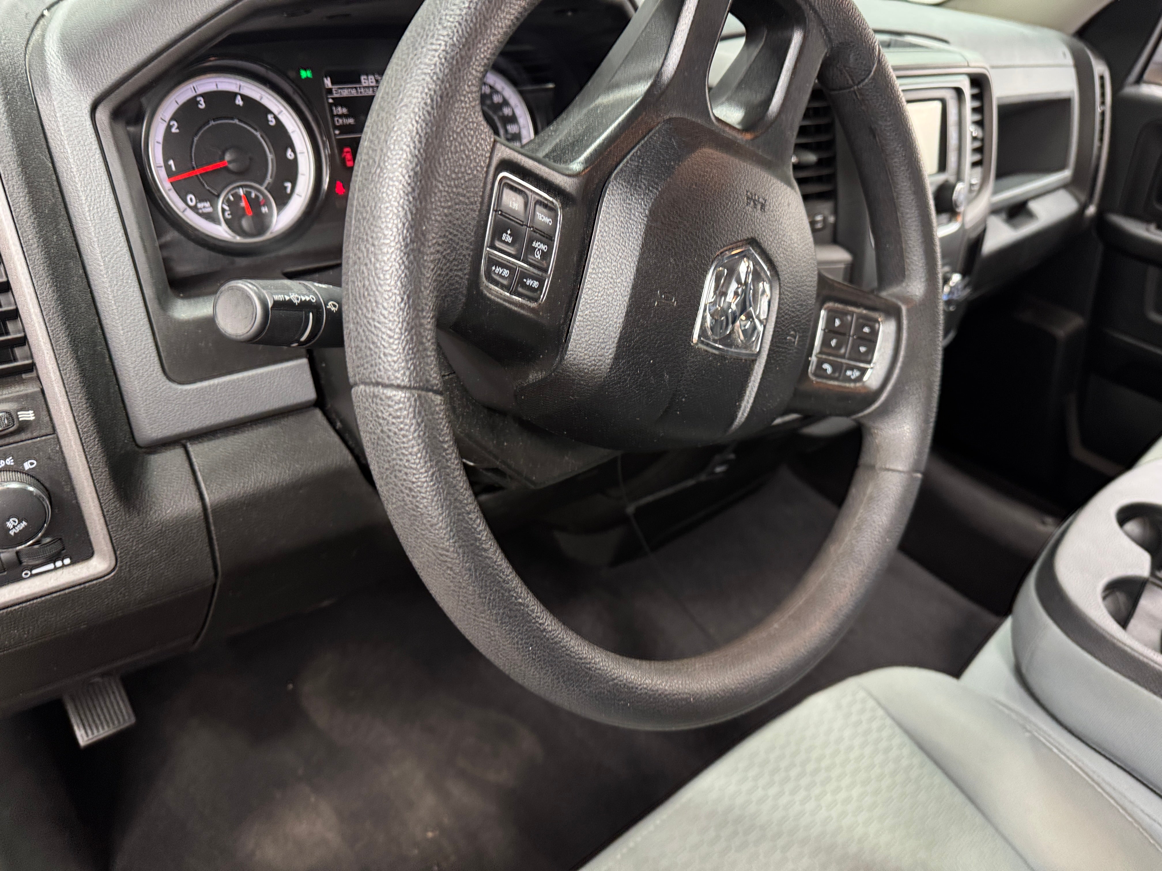 2019 RAM 1500 Classic Express 2