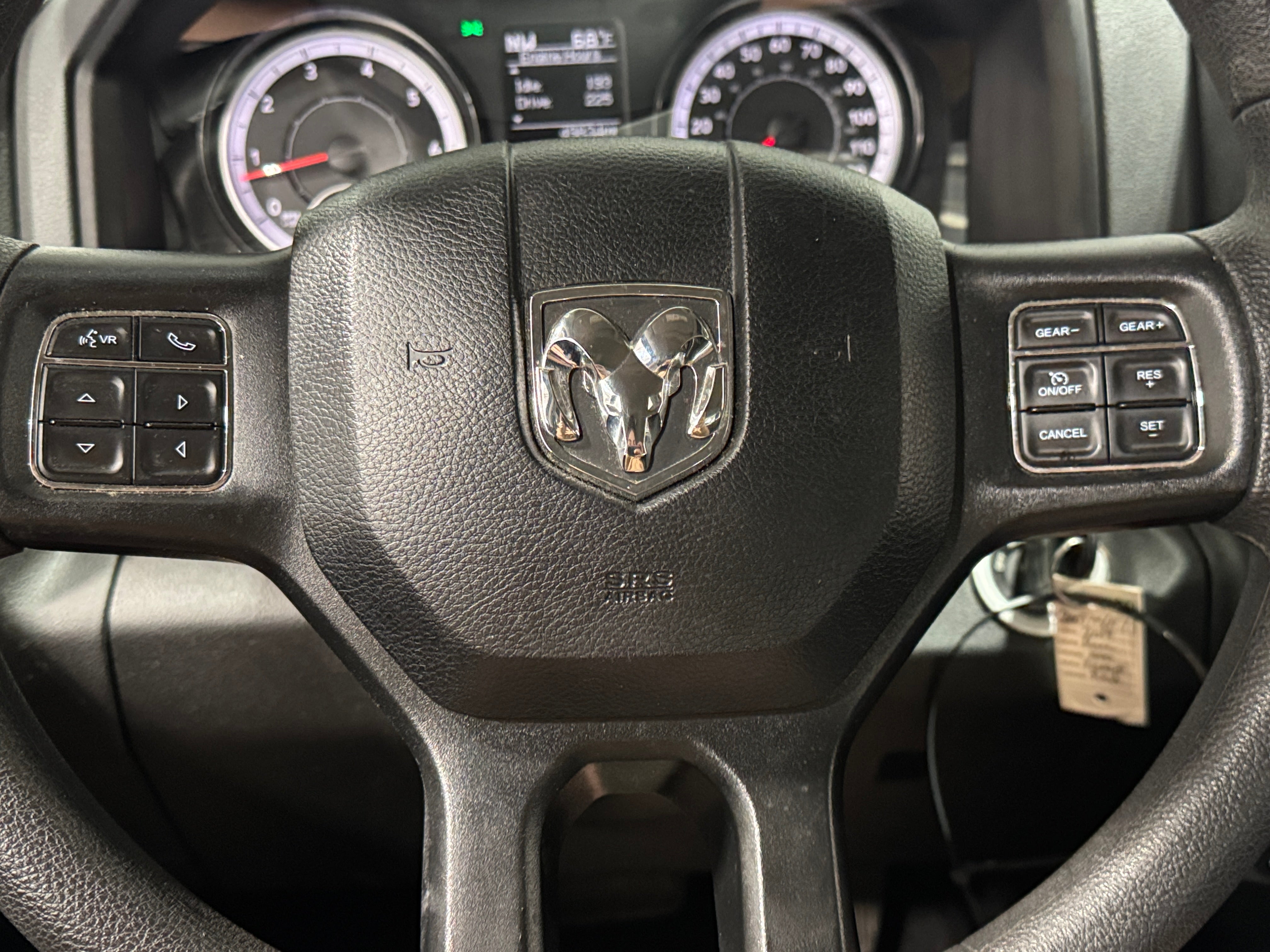 2019 RAM 1500 Classic Express 4