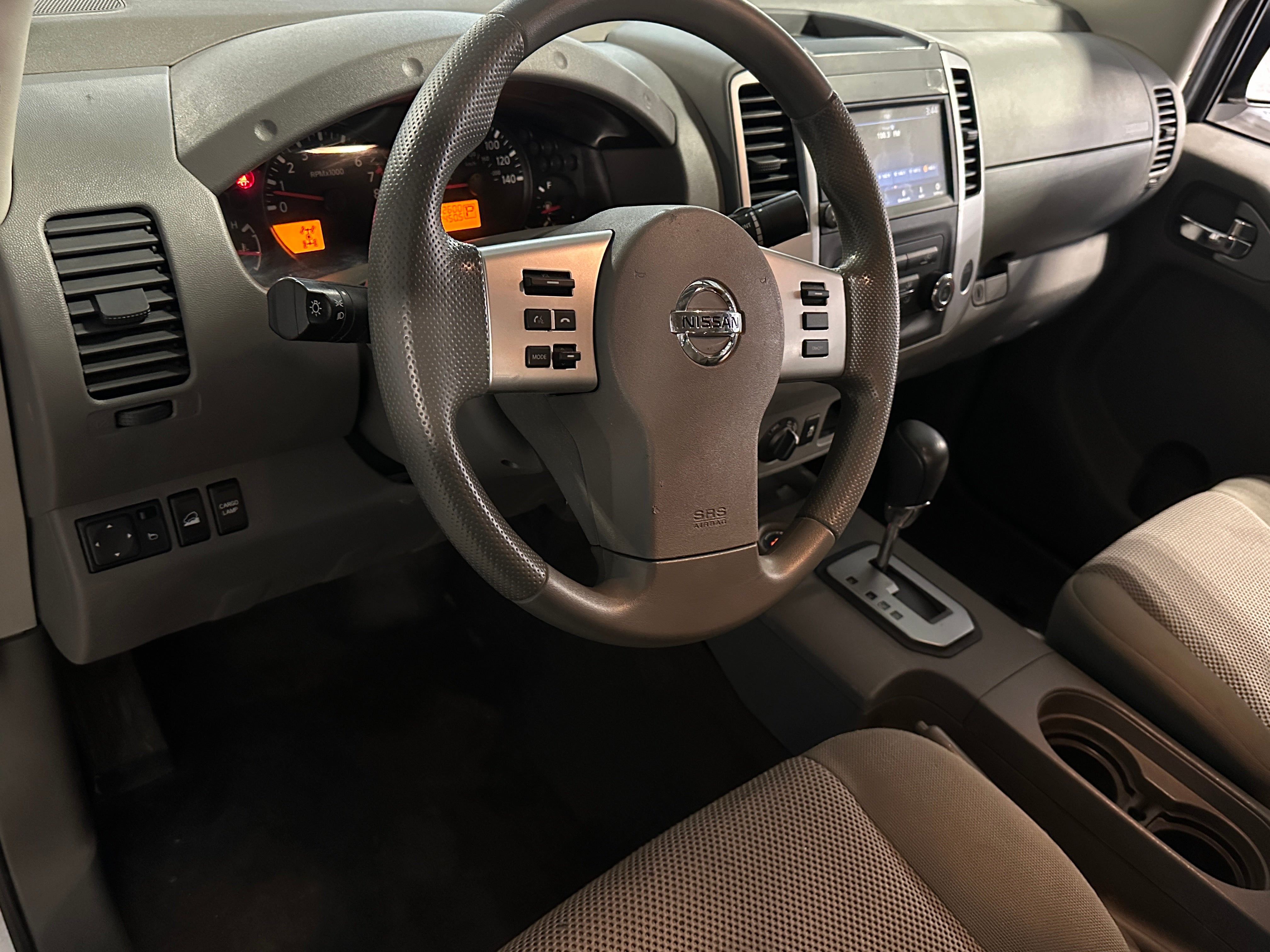 2021 Nissan Frontier SV 3