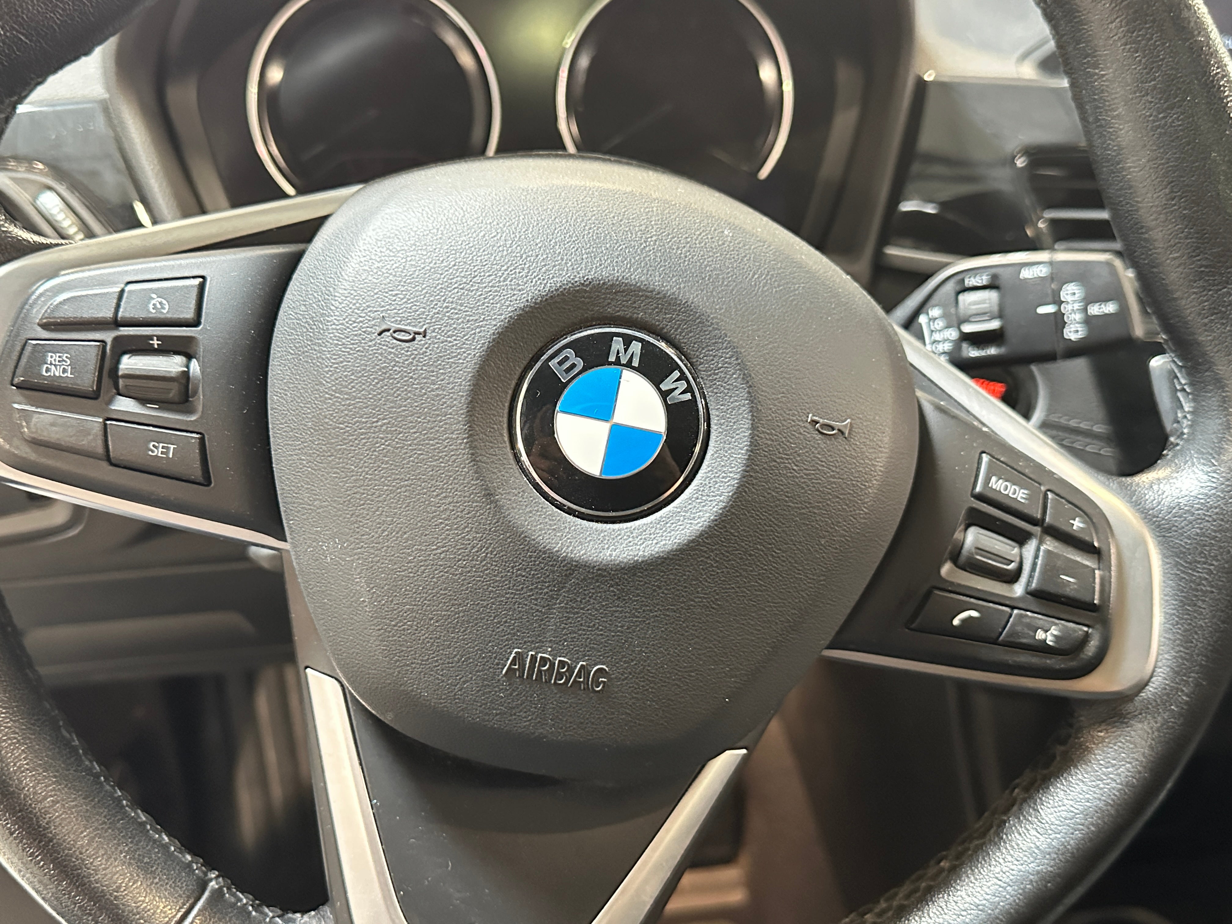 2021 BMW X1 xDrive28i 4