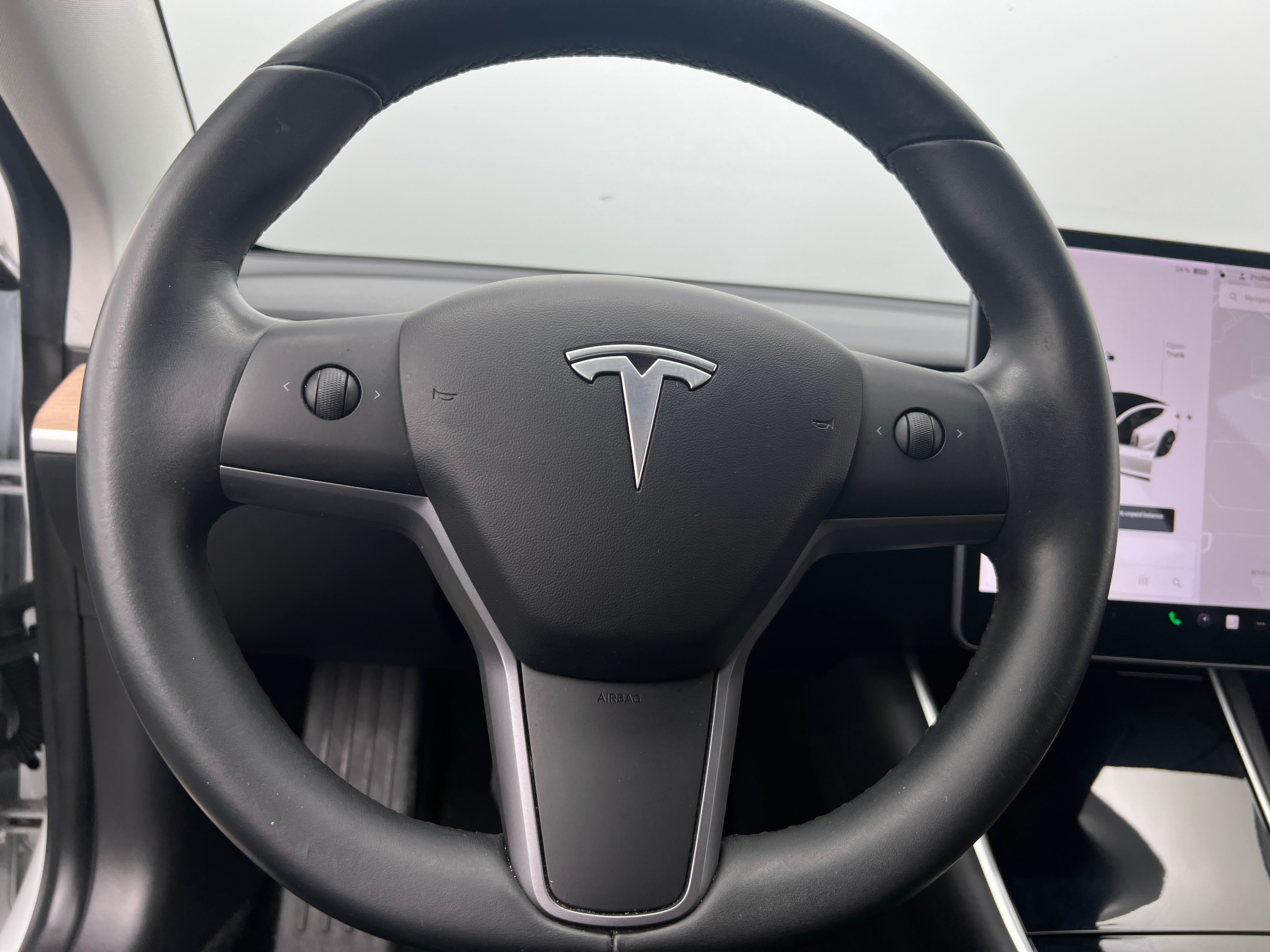 2019 Tesla Model 3 Standard Range 4