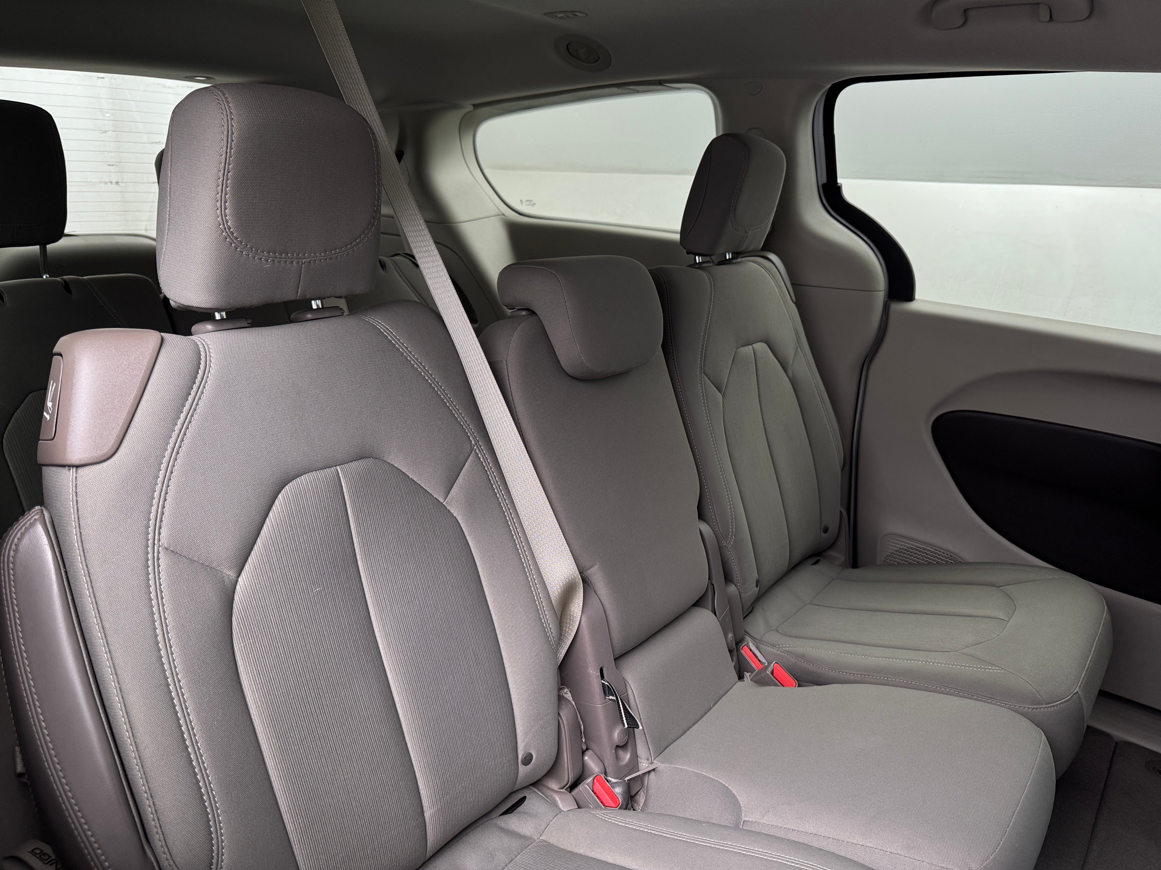 2017 Chrysler Pacifica Touring 6