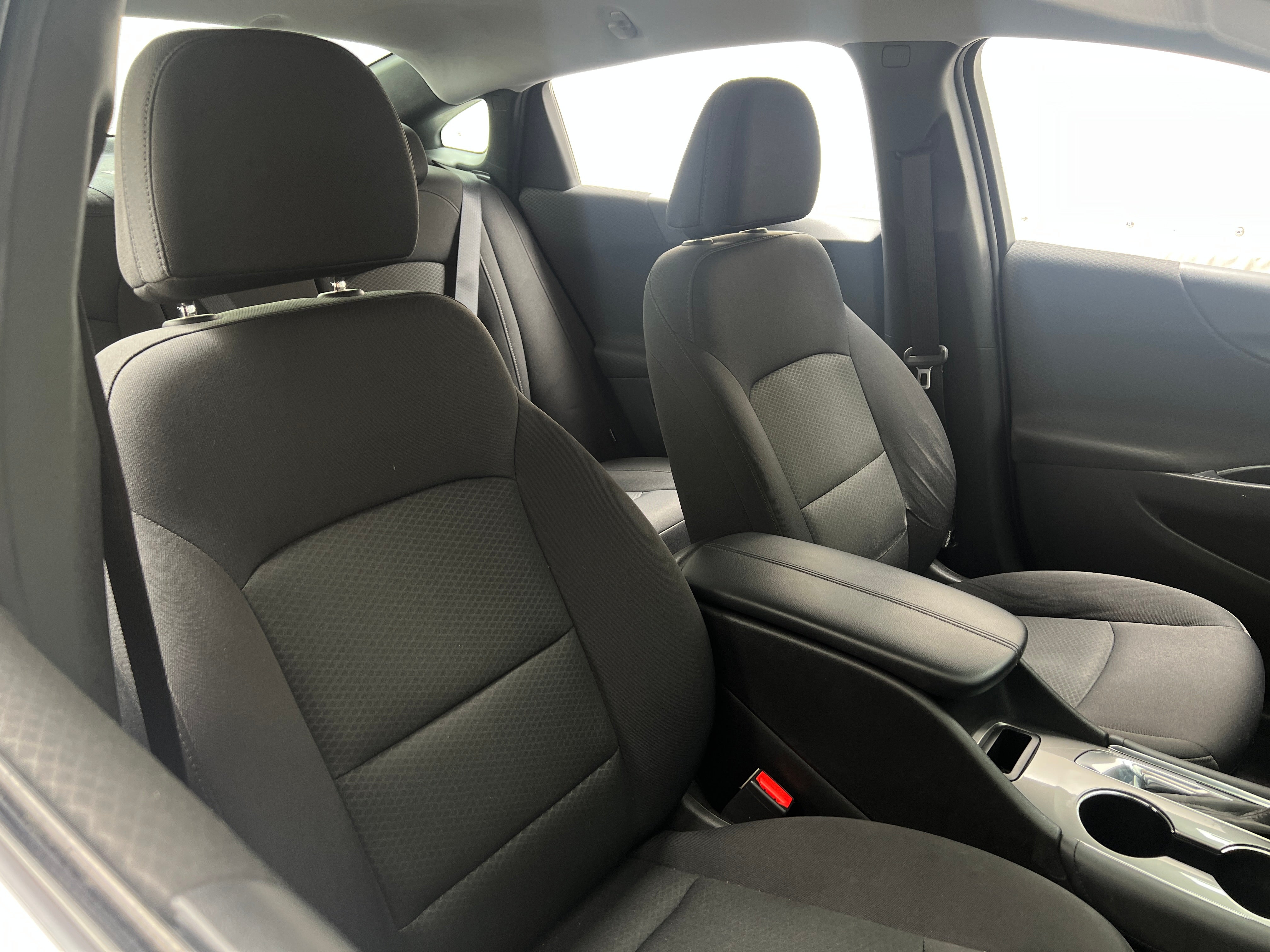 2017 Chevrolet Malibu LT 2