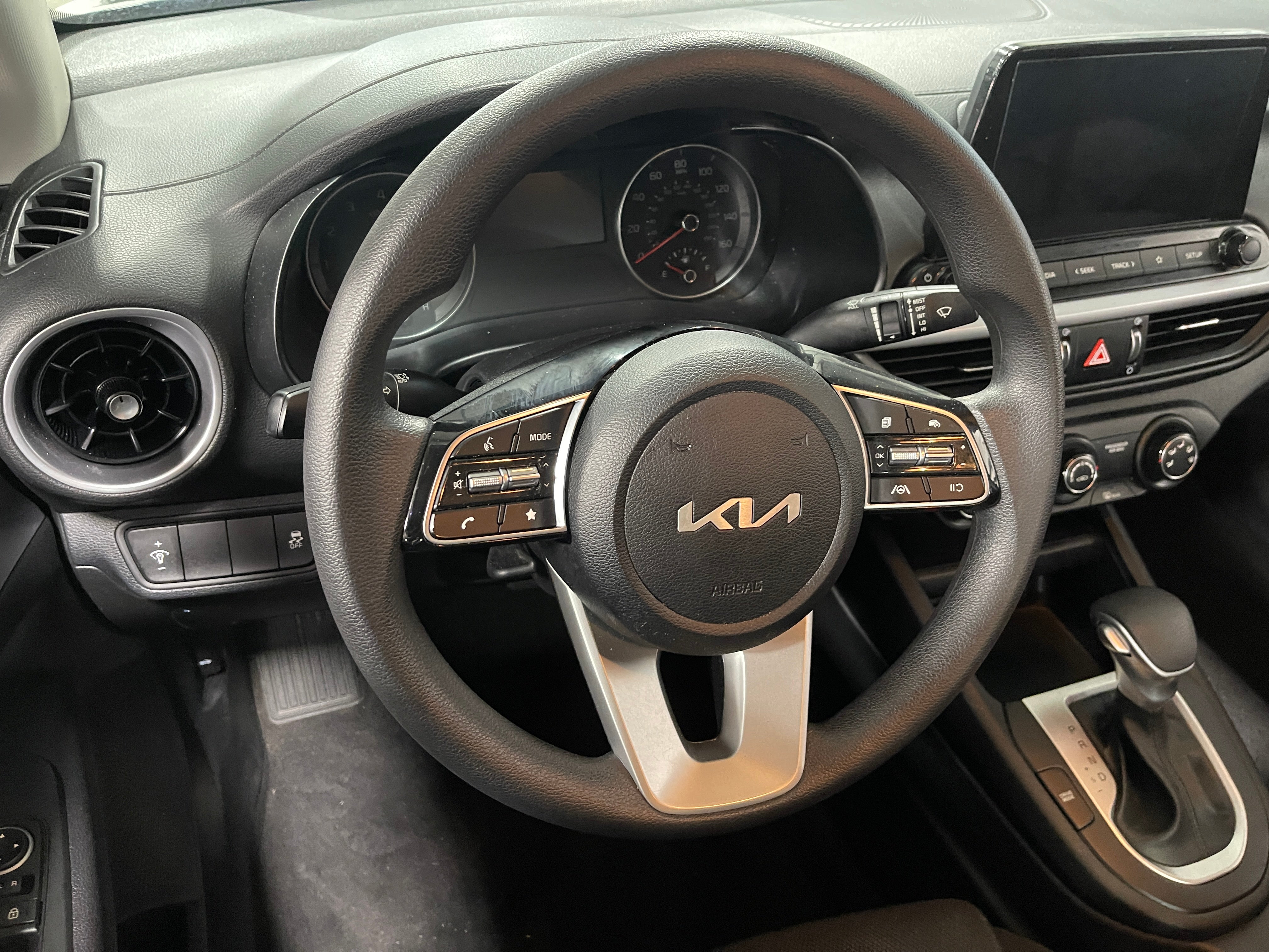2024 Kia Forte LX 5