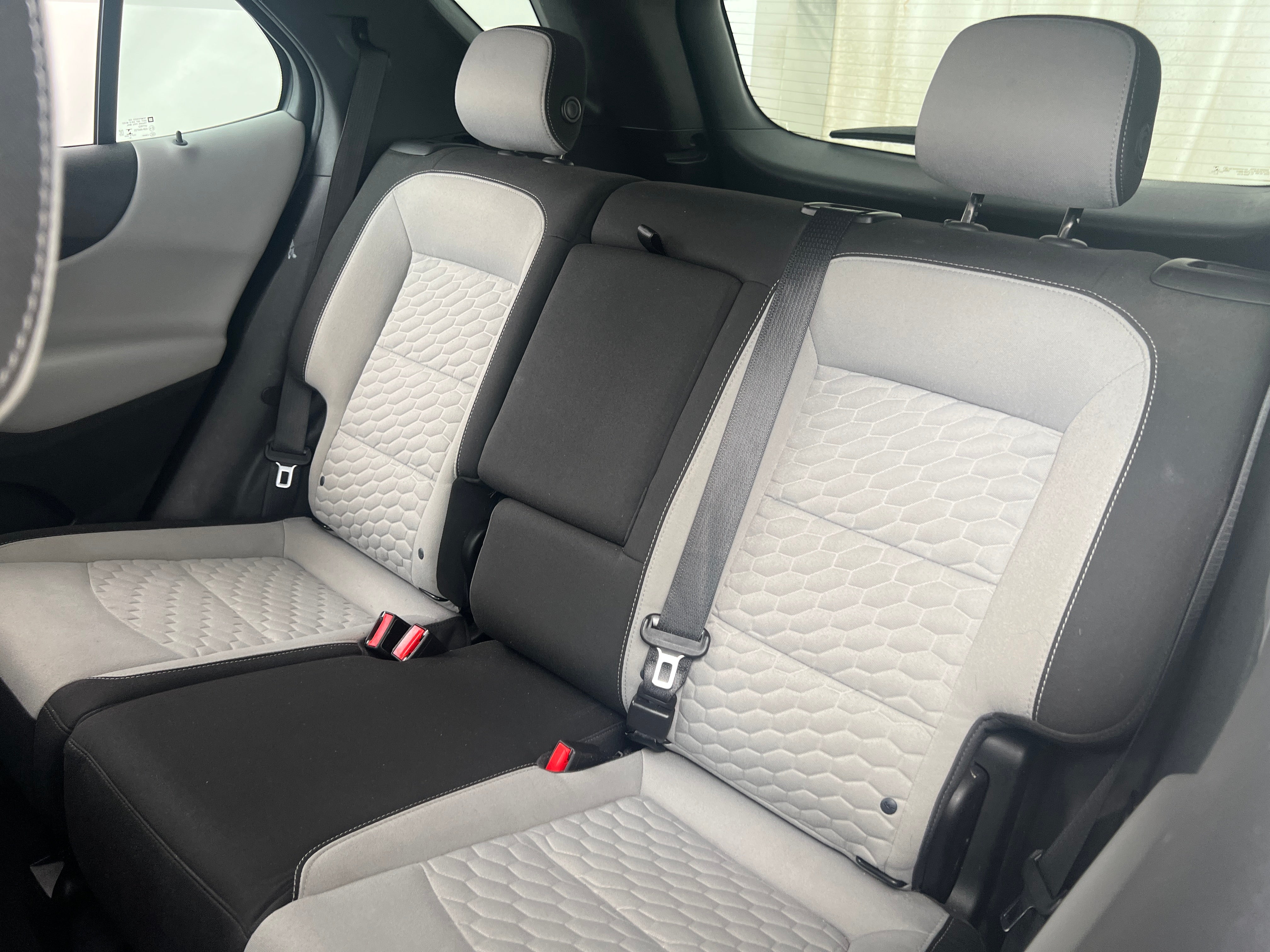 2019 Chevrolet Equinox LS 6