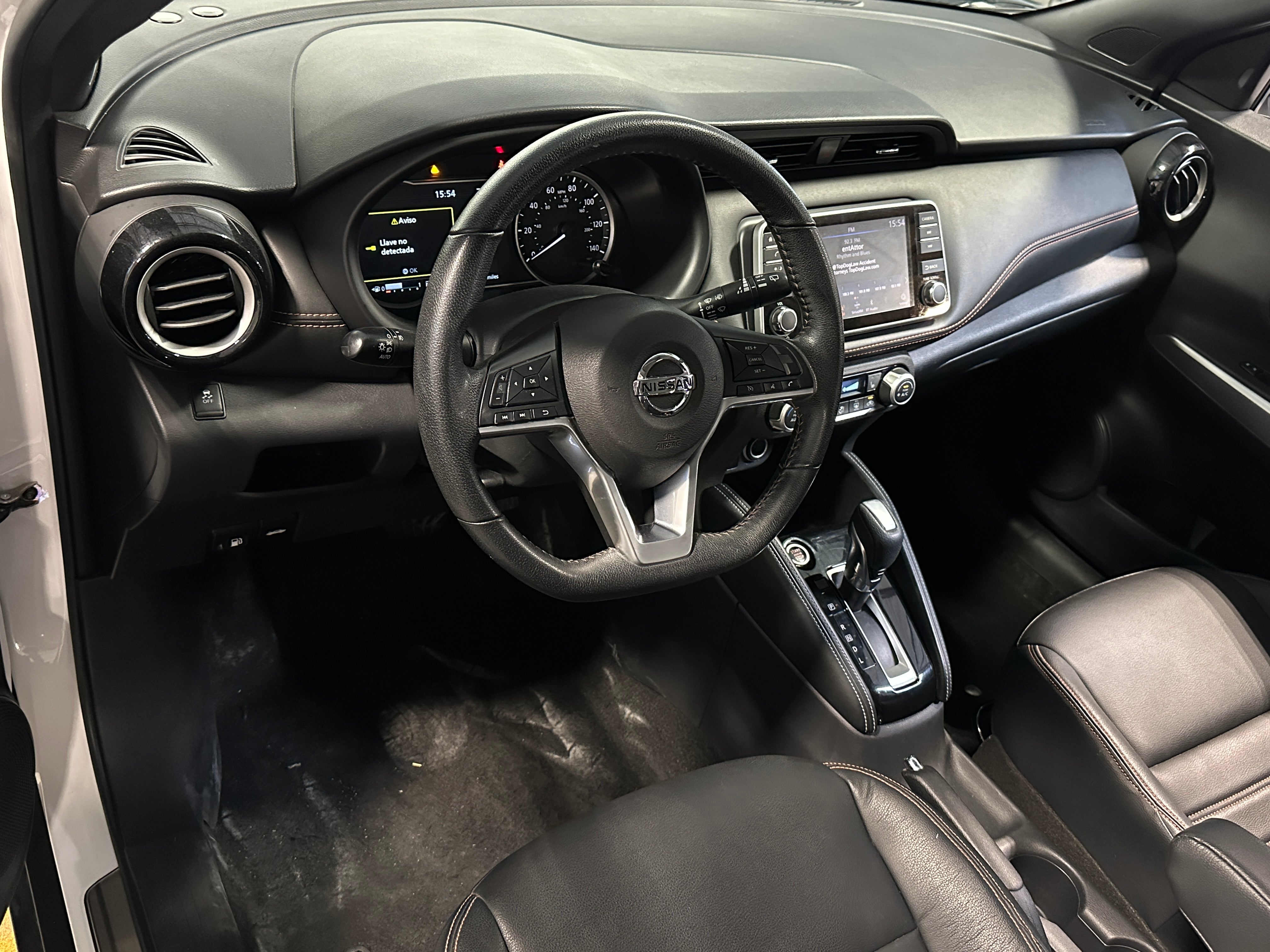 2019 Nissan Kicks SR 2