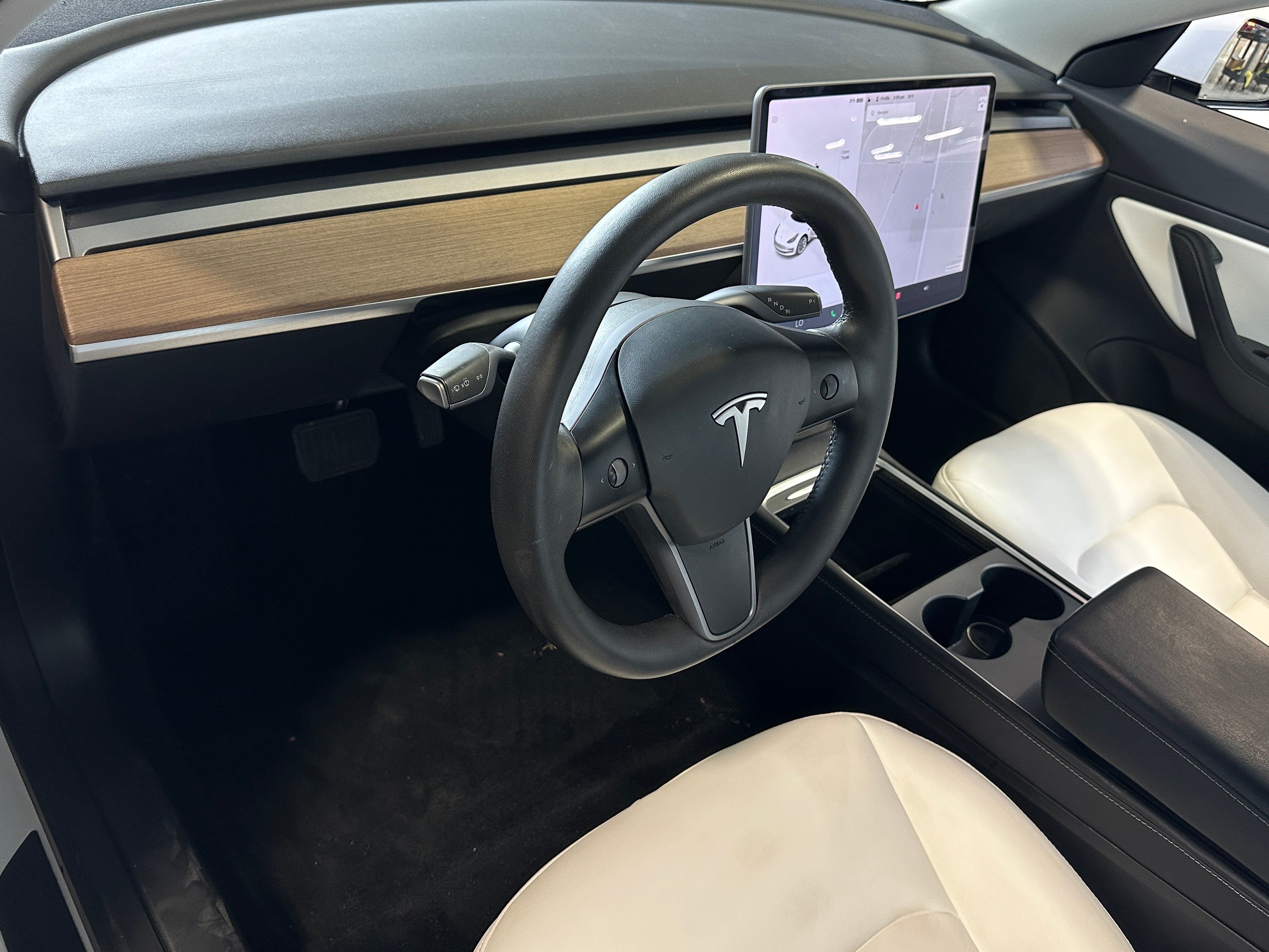 2021 Tesla Model 3 Standard Range 2