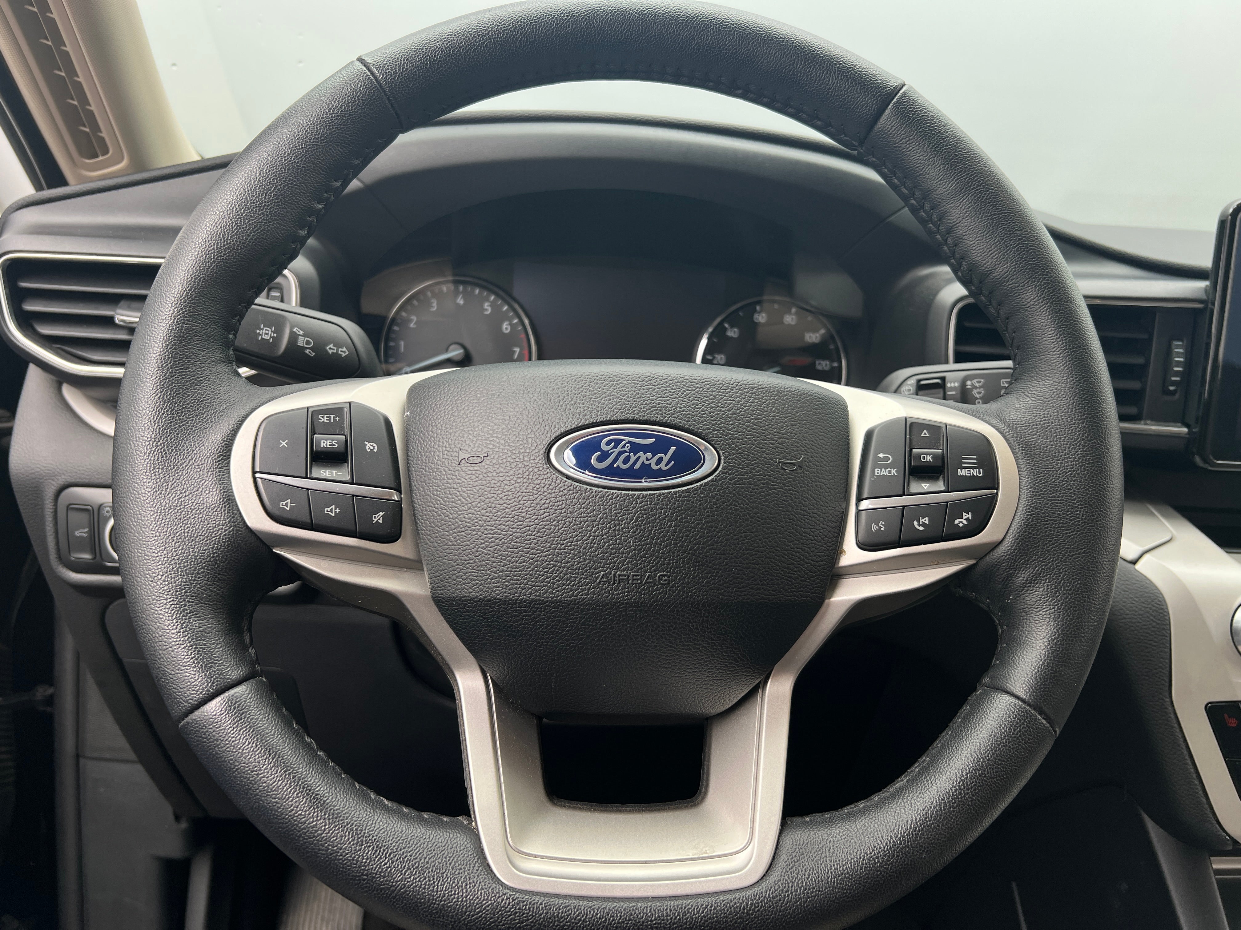2024 Ford Explorer XLT 5