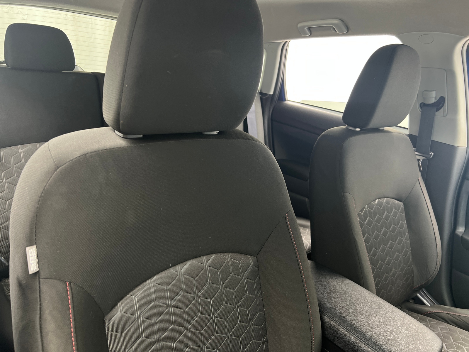 Thumbnail: 2022 Mitsubishi Outlander Sport - 2