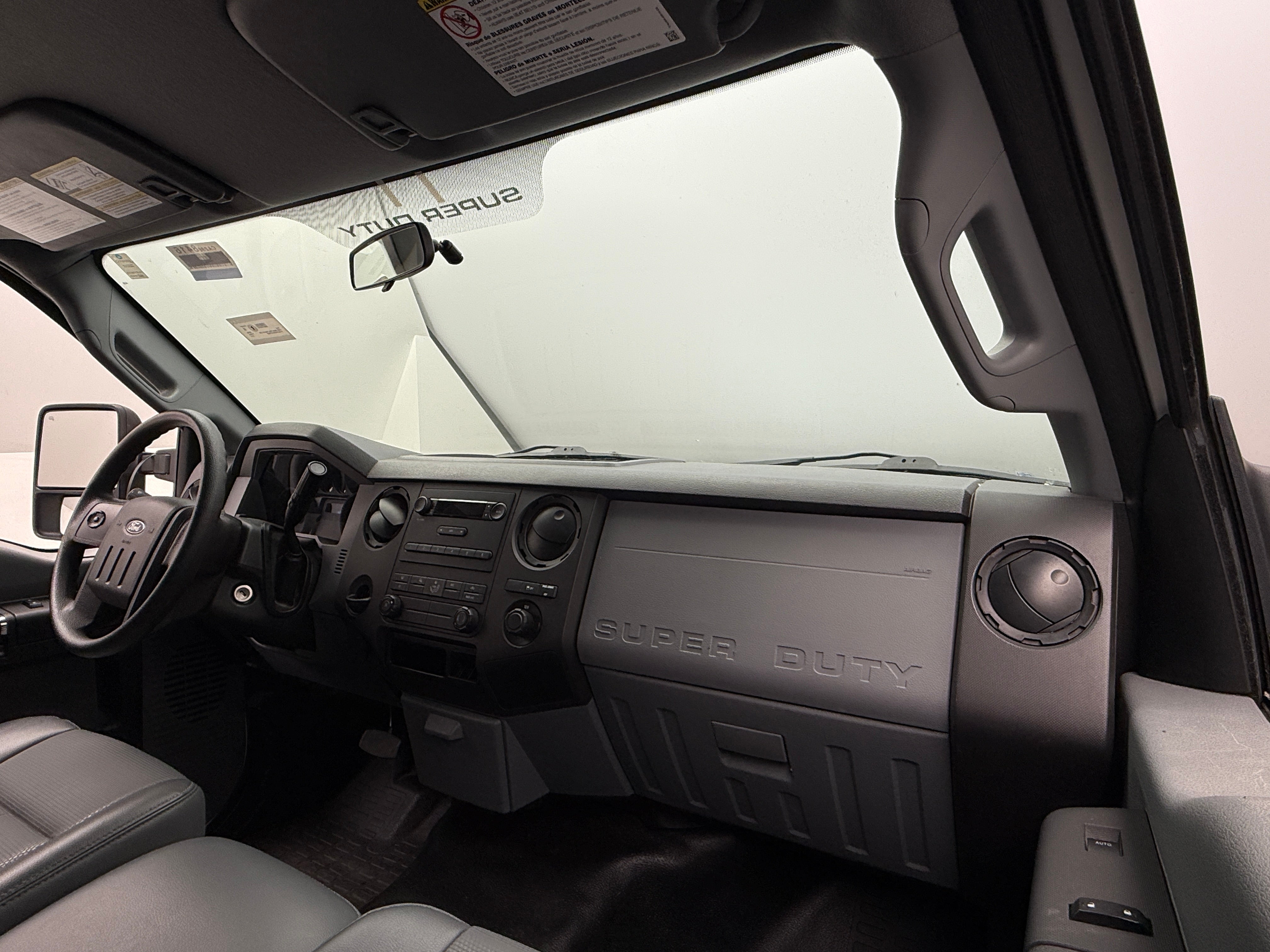 2015 Ford Econoline E-250 3