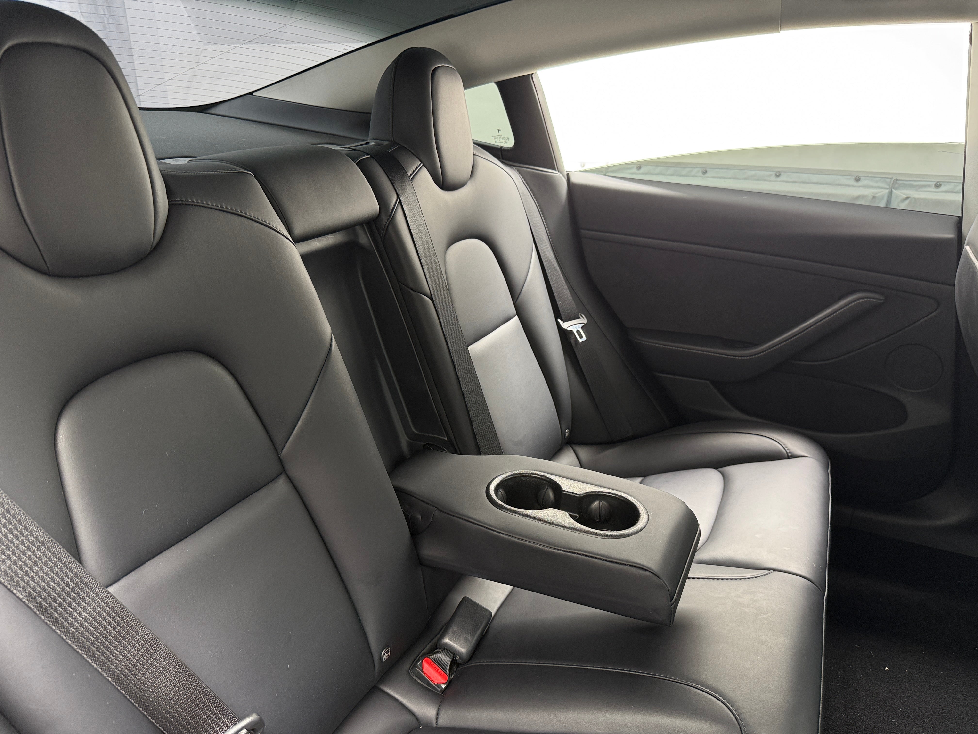 2023 Tesla Model 3 Standard Range 5