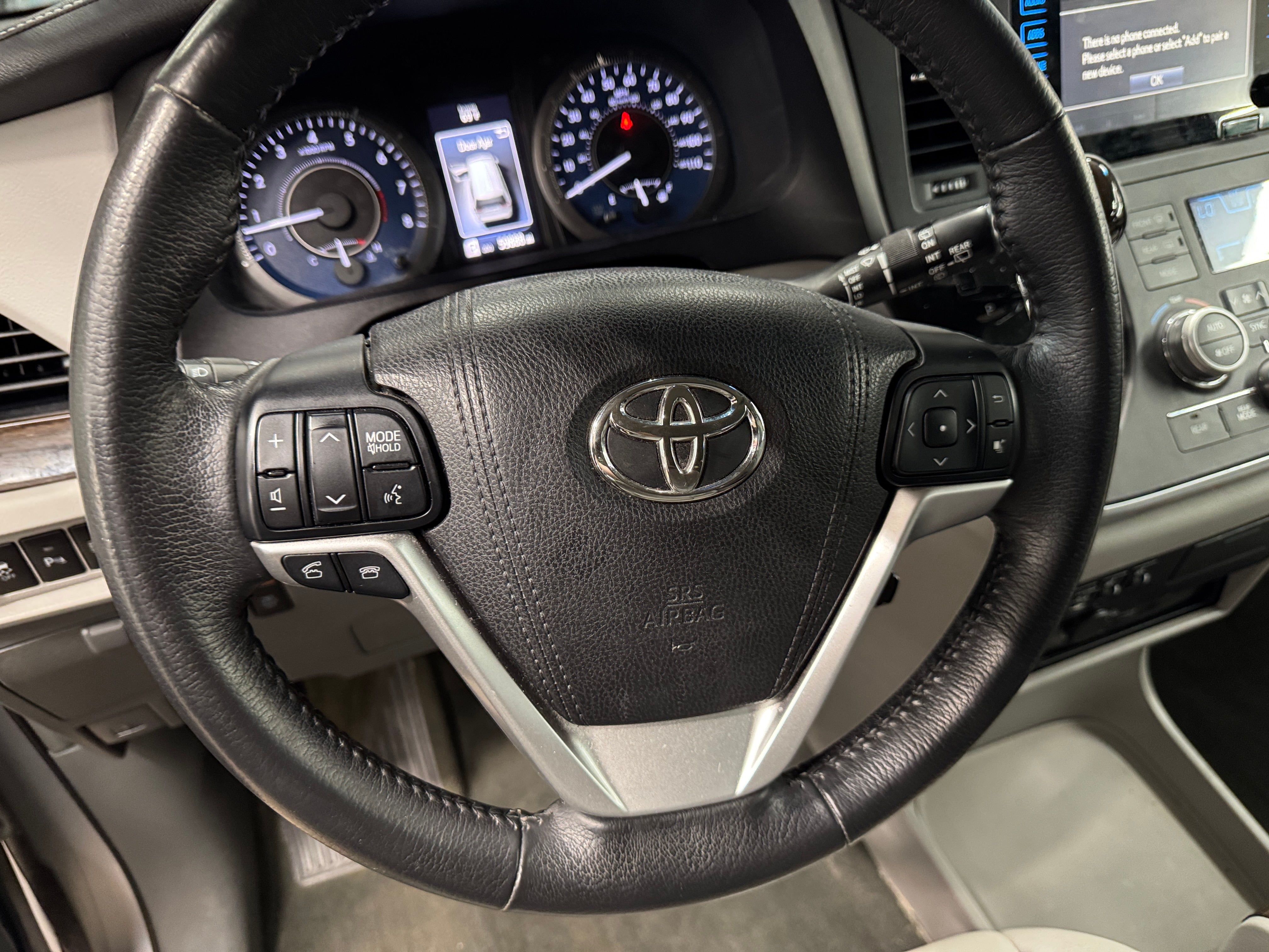 2017 Toyota Sienna XLE Premium 4