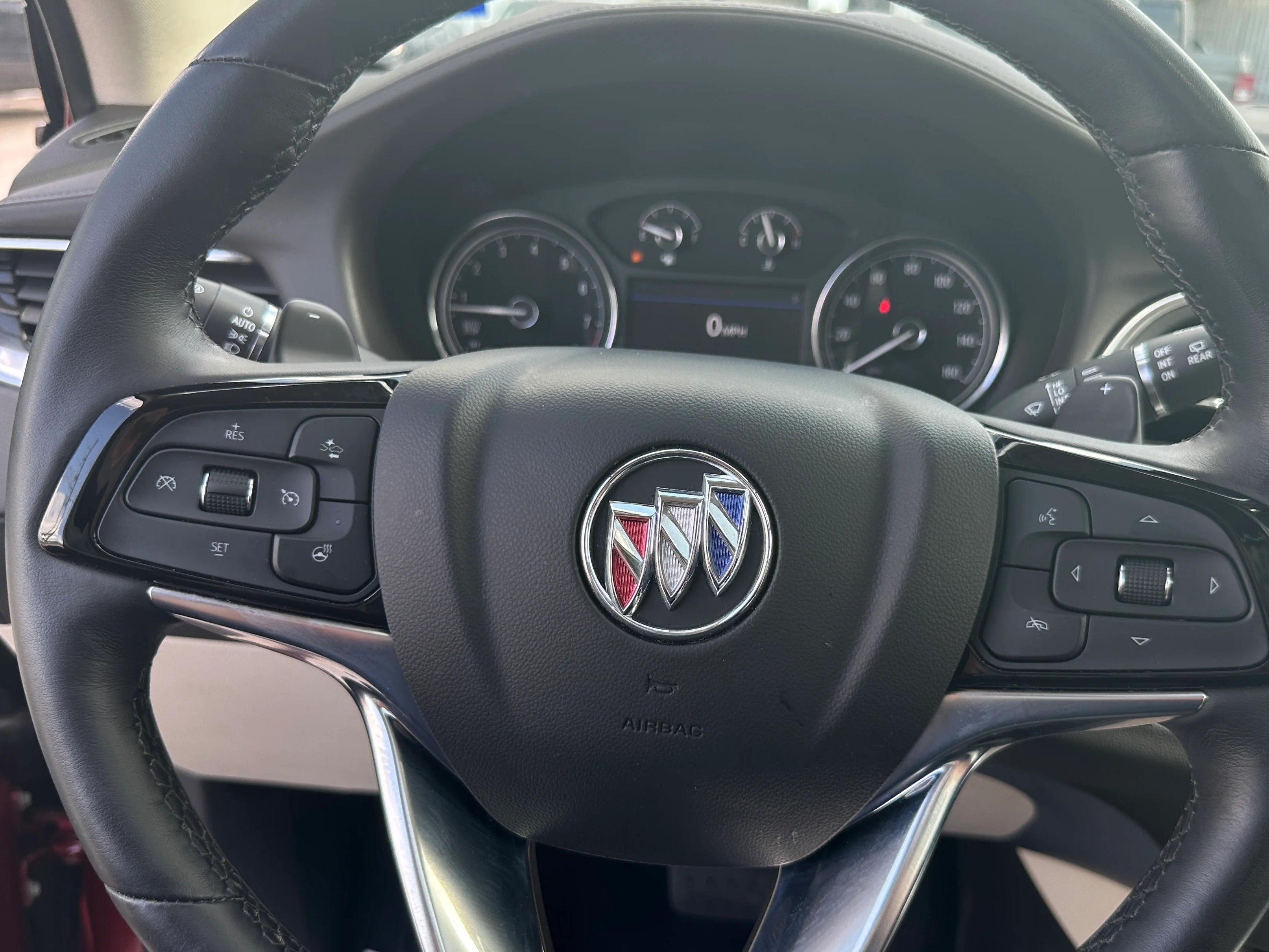 2024 Buick Enclave Essence 4