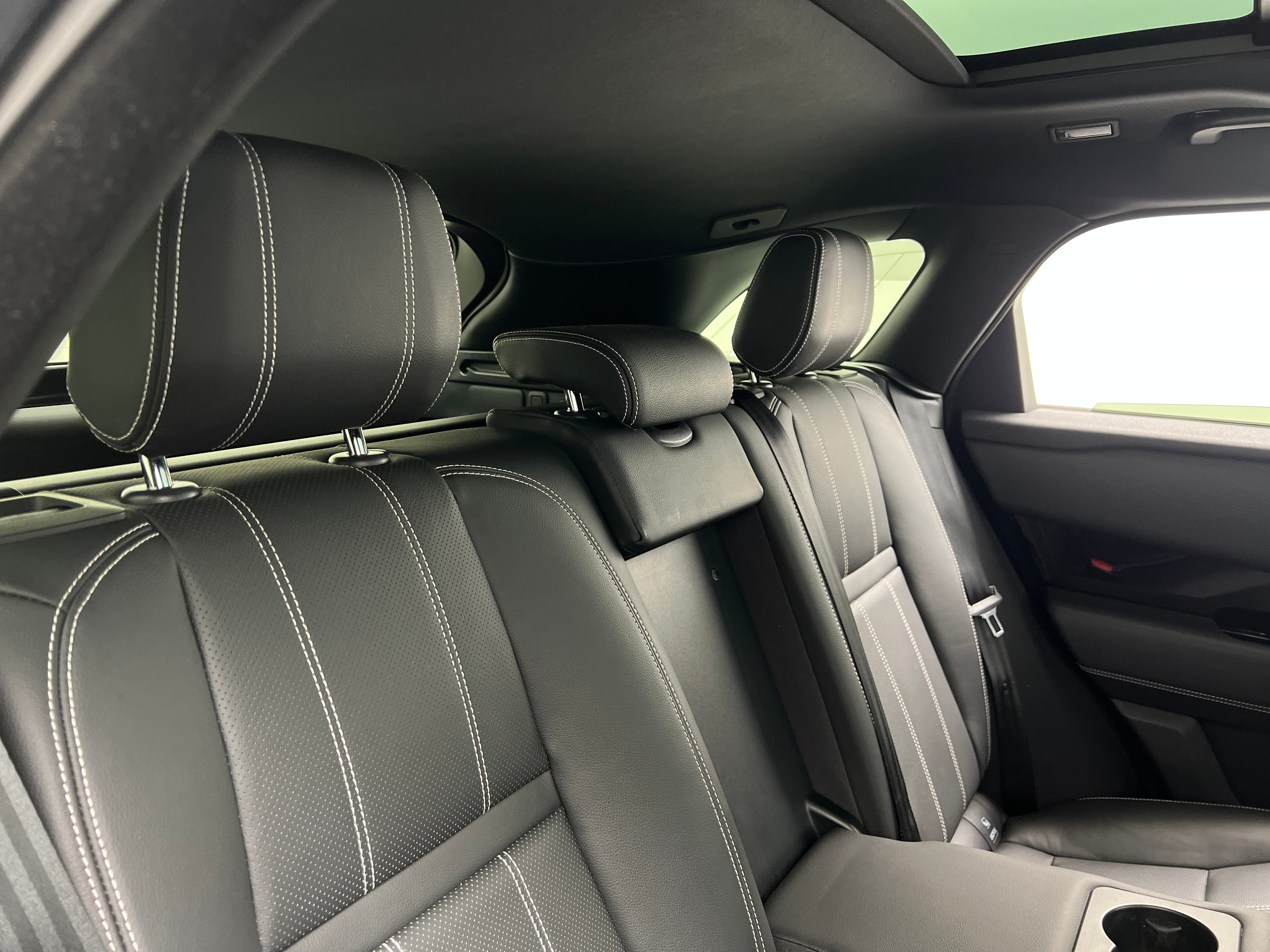 2019 Land Rover Range Rover Velar R-Dynamic SE 6