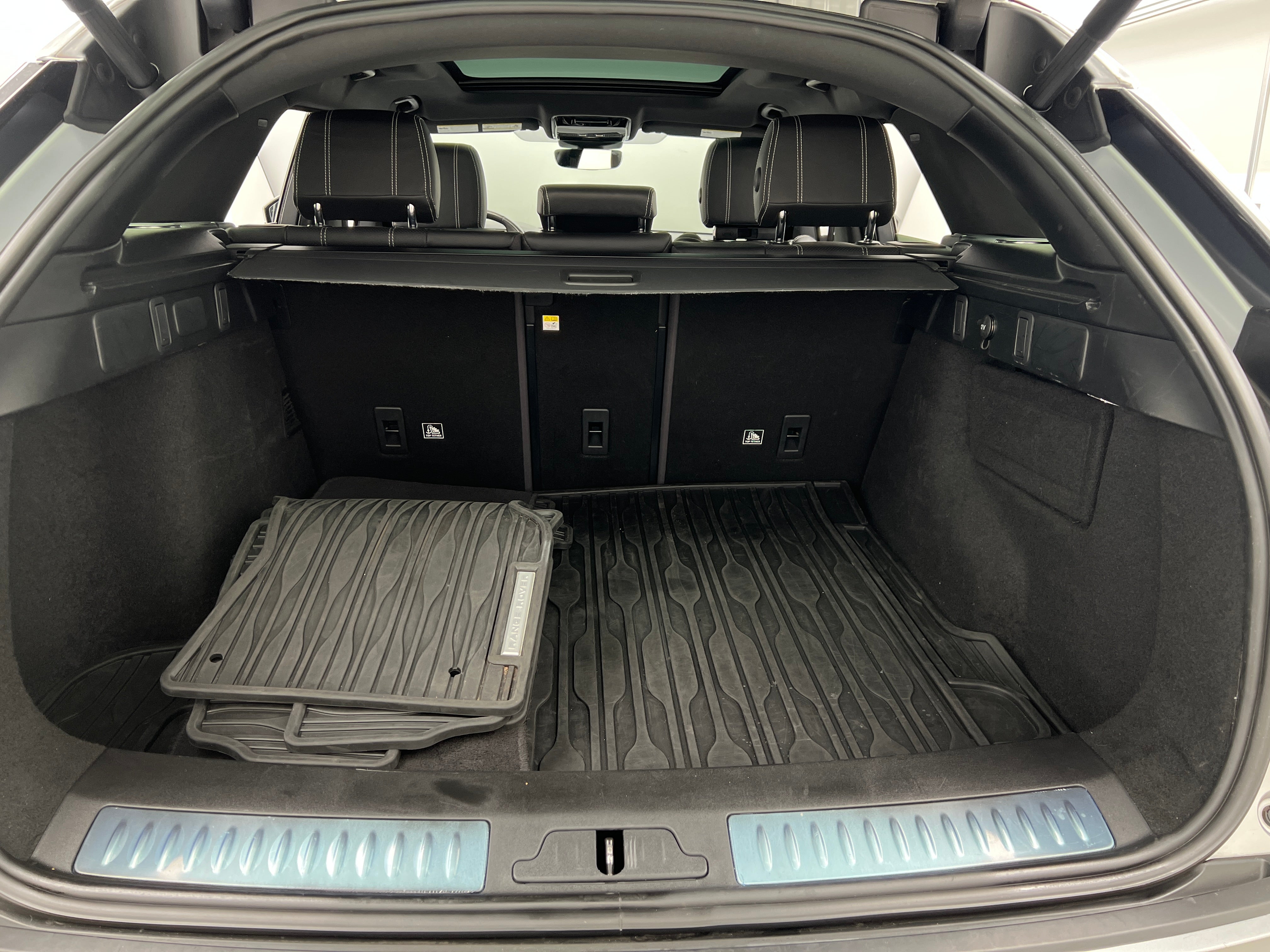 2019 Land Rover Range Rover Velar R-Dynamic SE 7