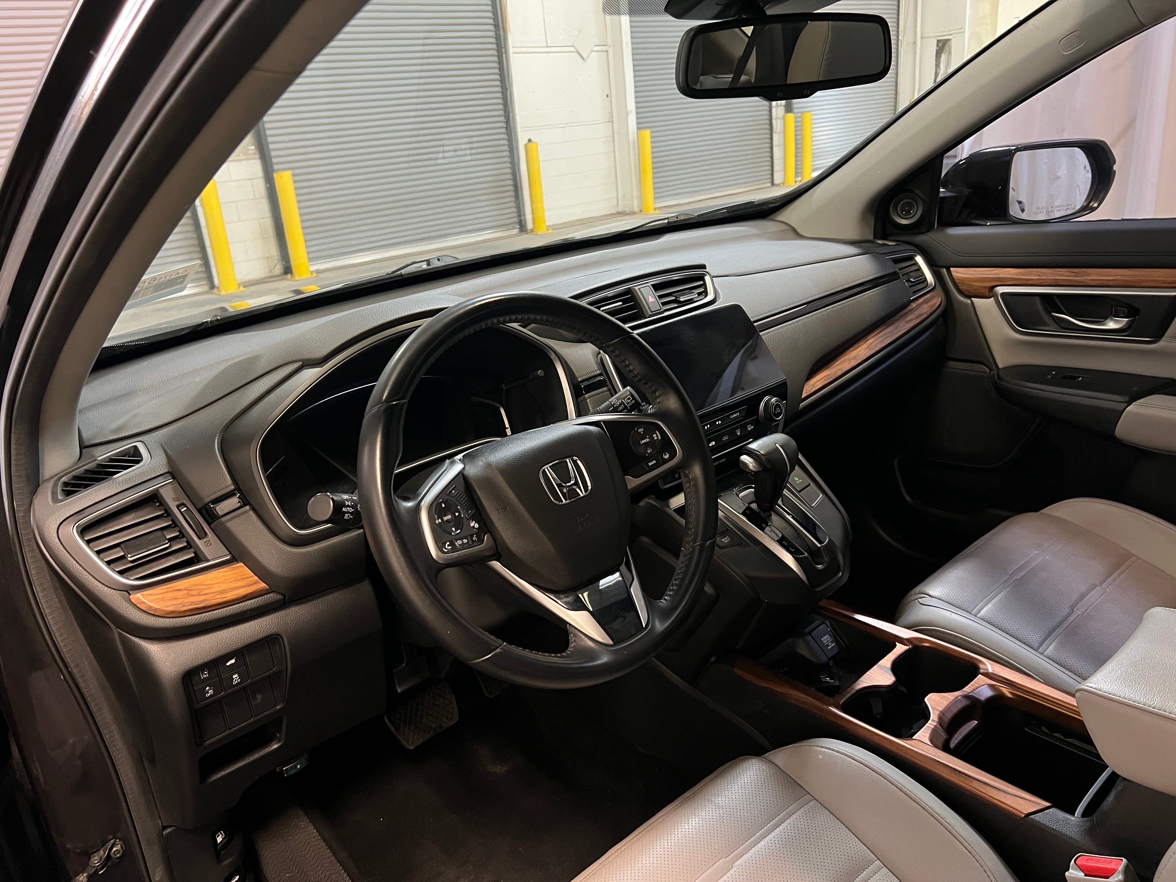 2017 Honda CR-V Touring 2