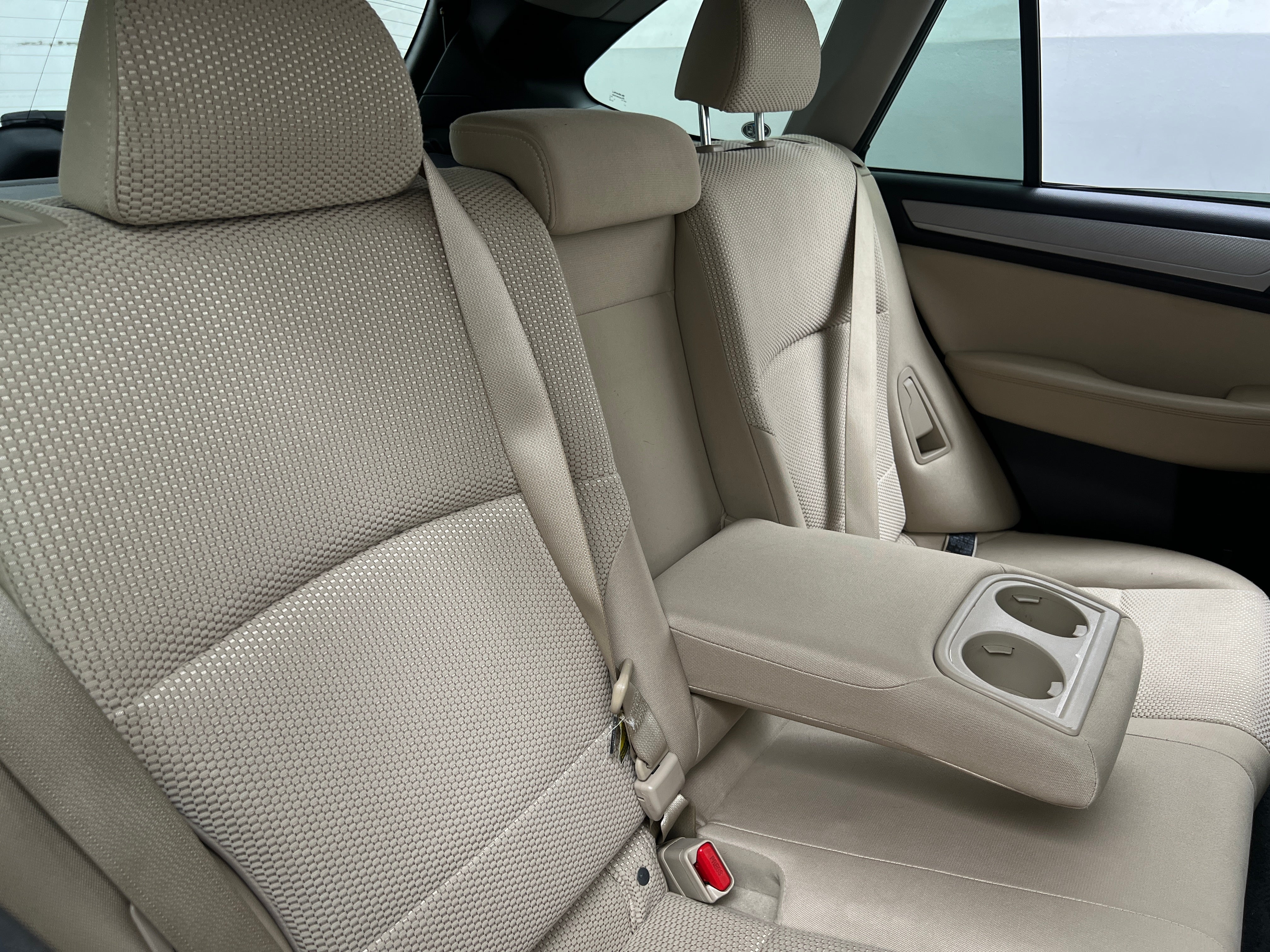 2015 Subaru Outback Premium 6