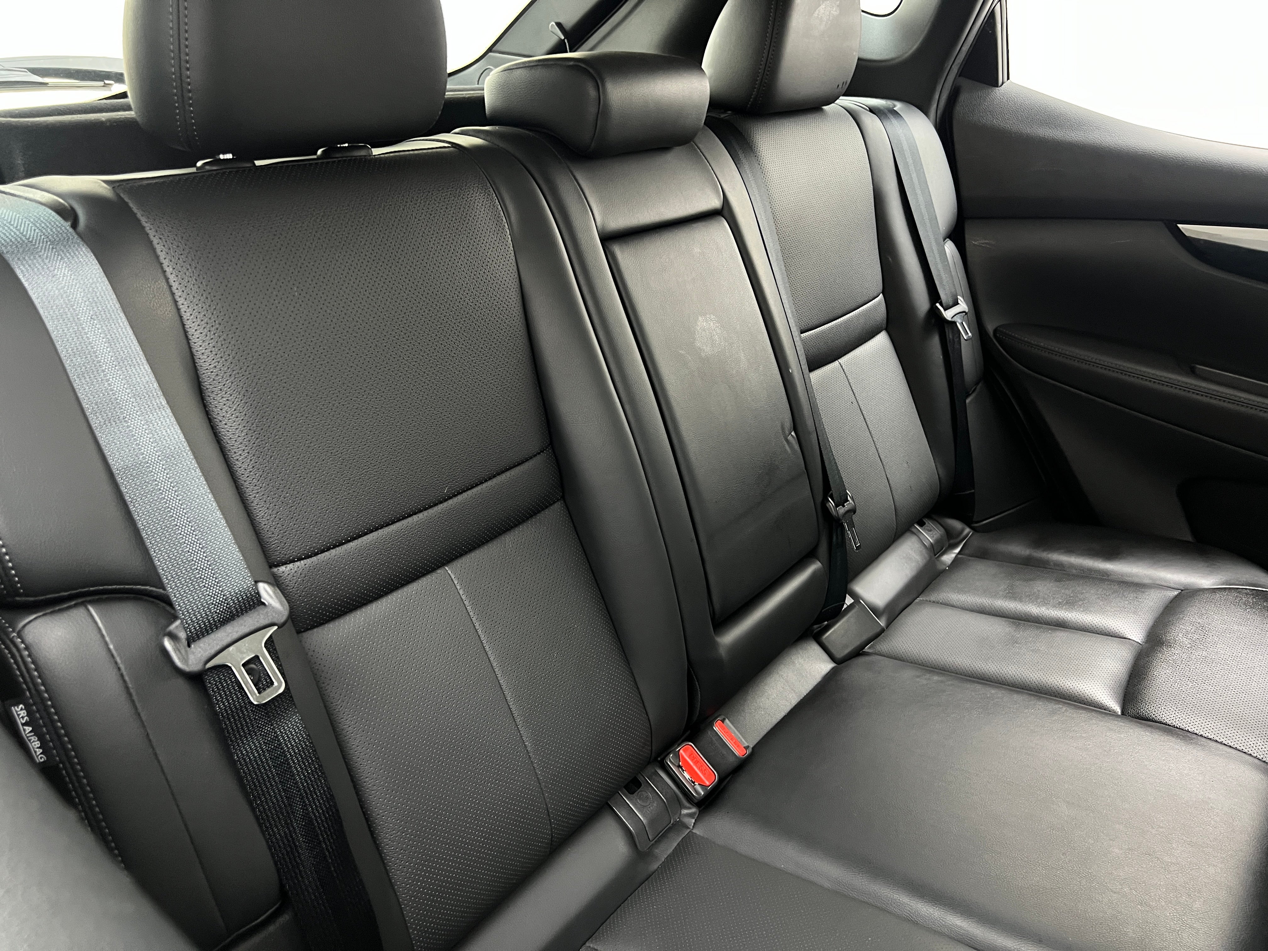 2022 Nissan Rogue Sport SL 5