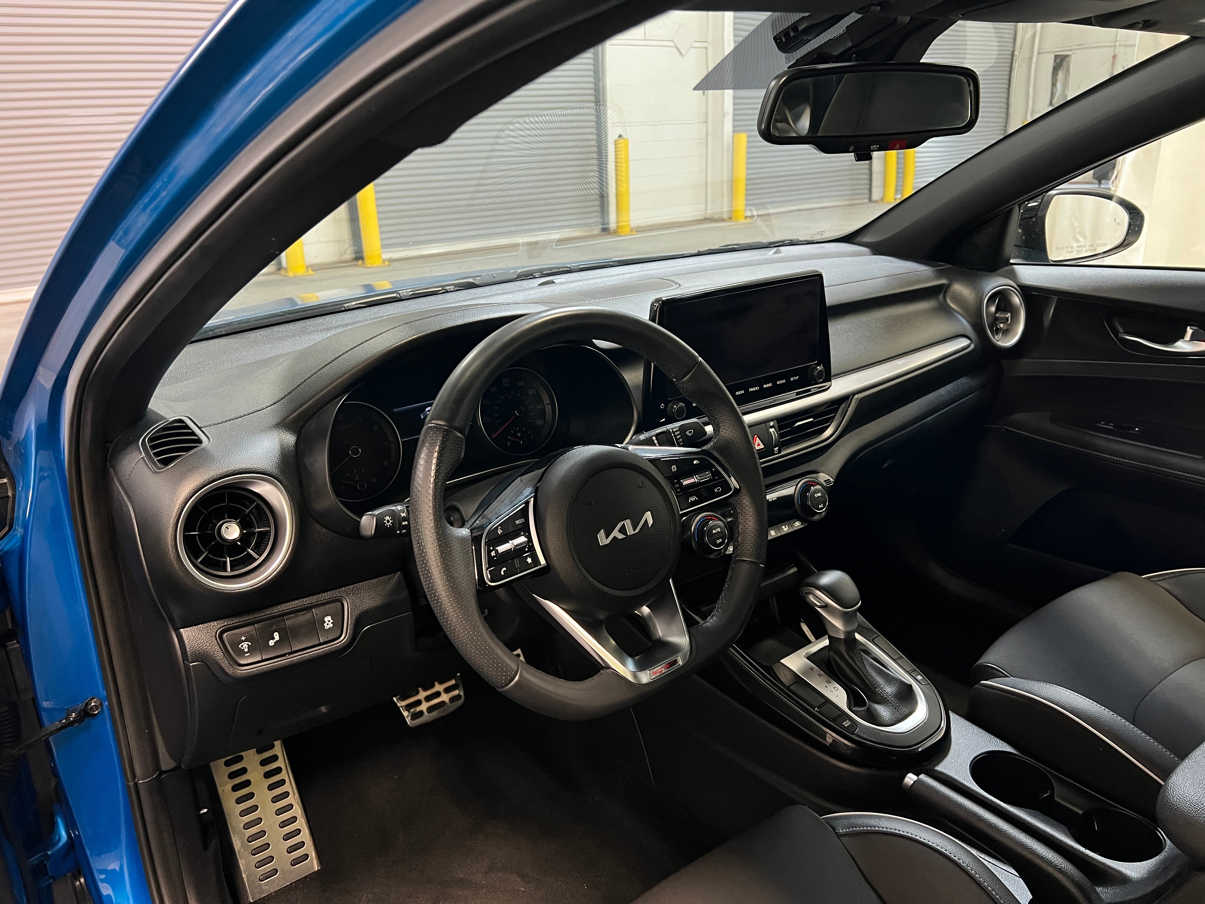 2023 Kia Forte GT-Line 3