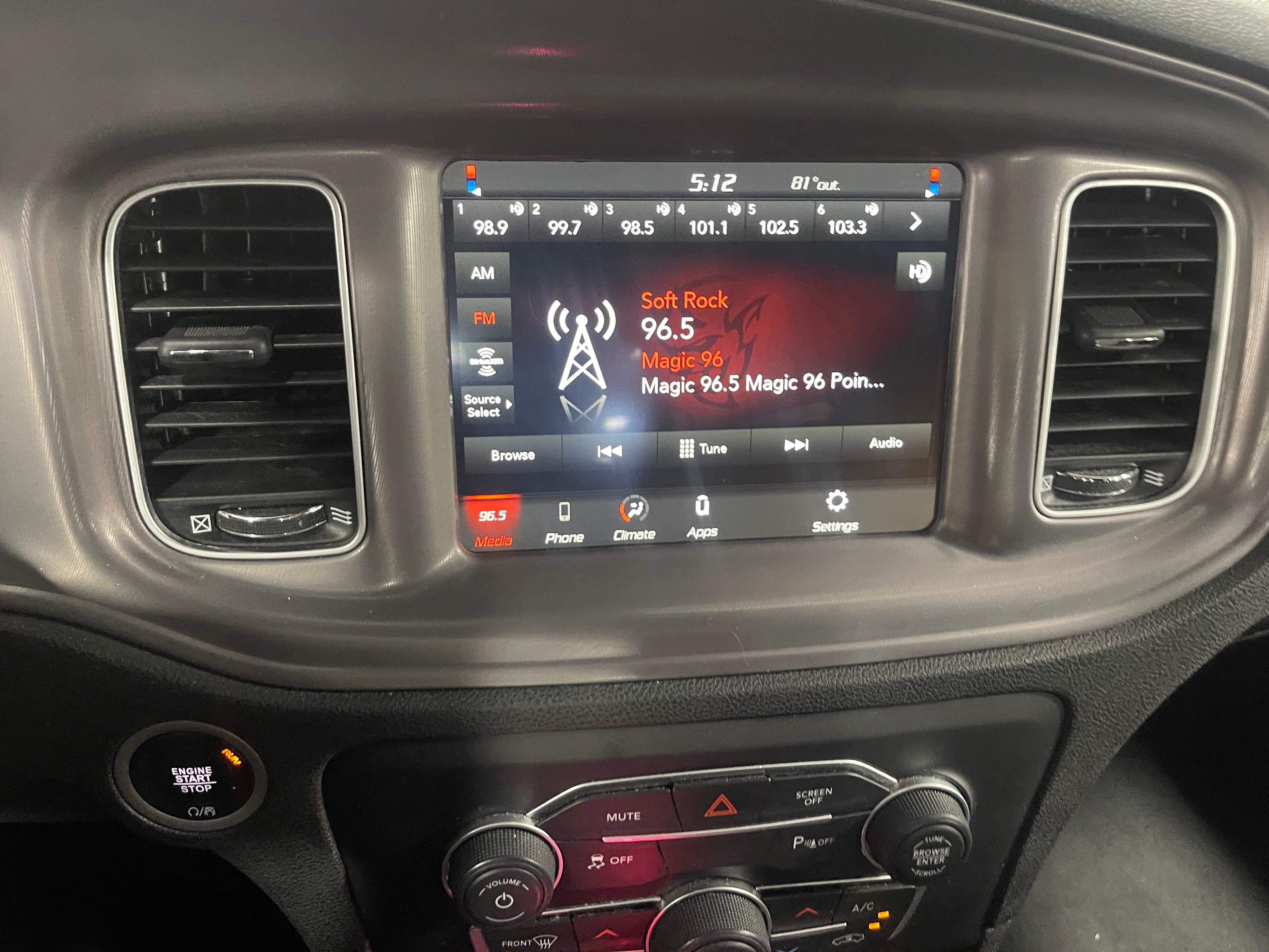 2023 Dodge Charger SXT 4