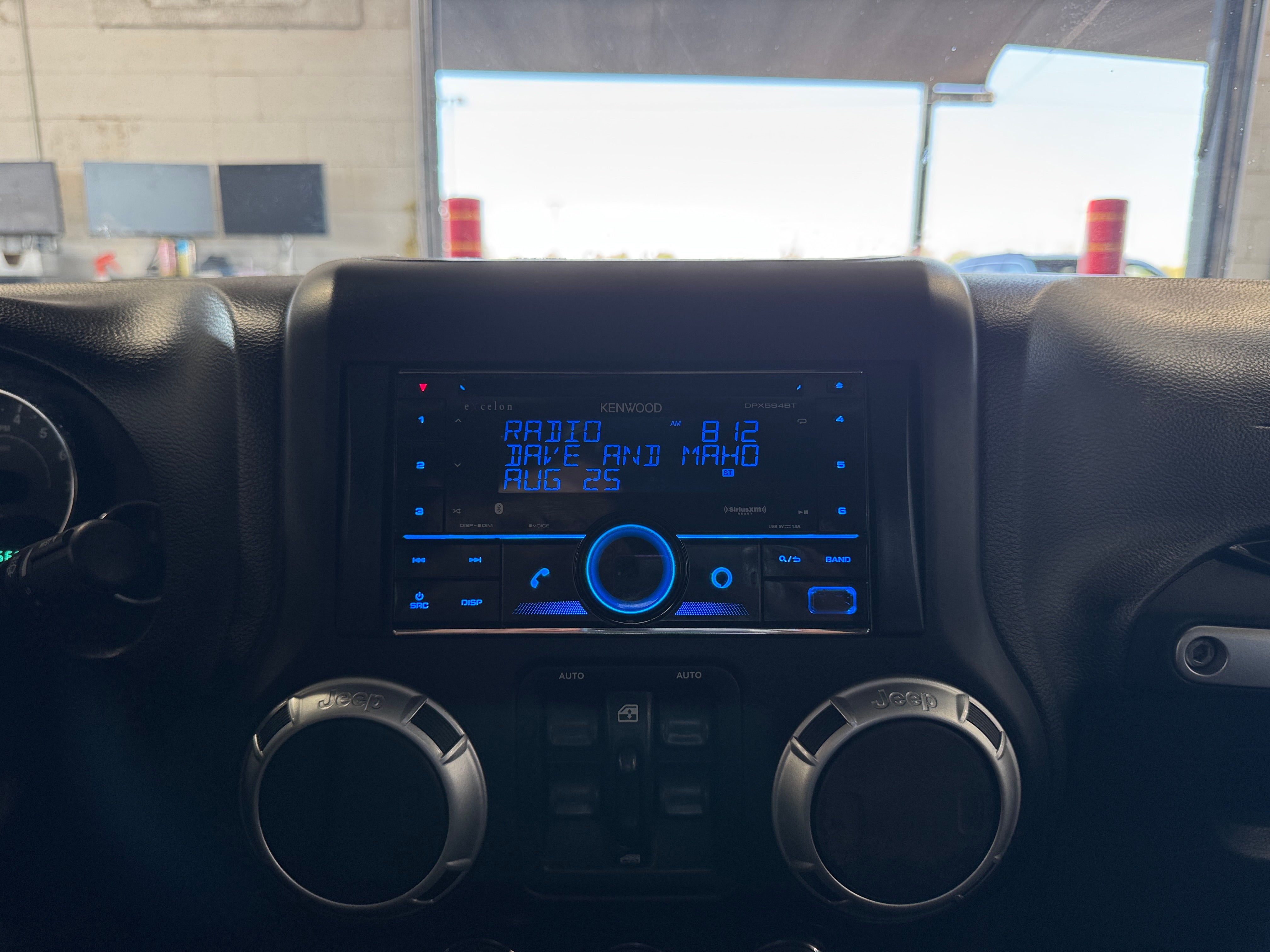 2013 Jeep Wrangler Unlimited Sahara 4