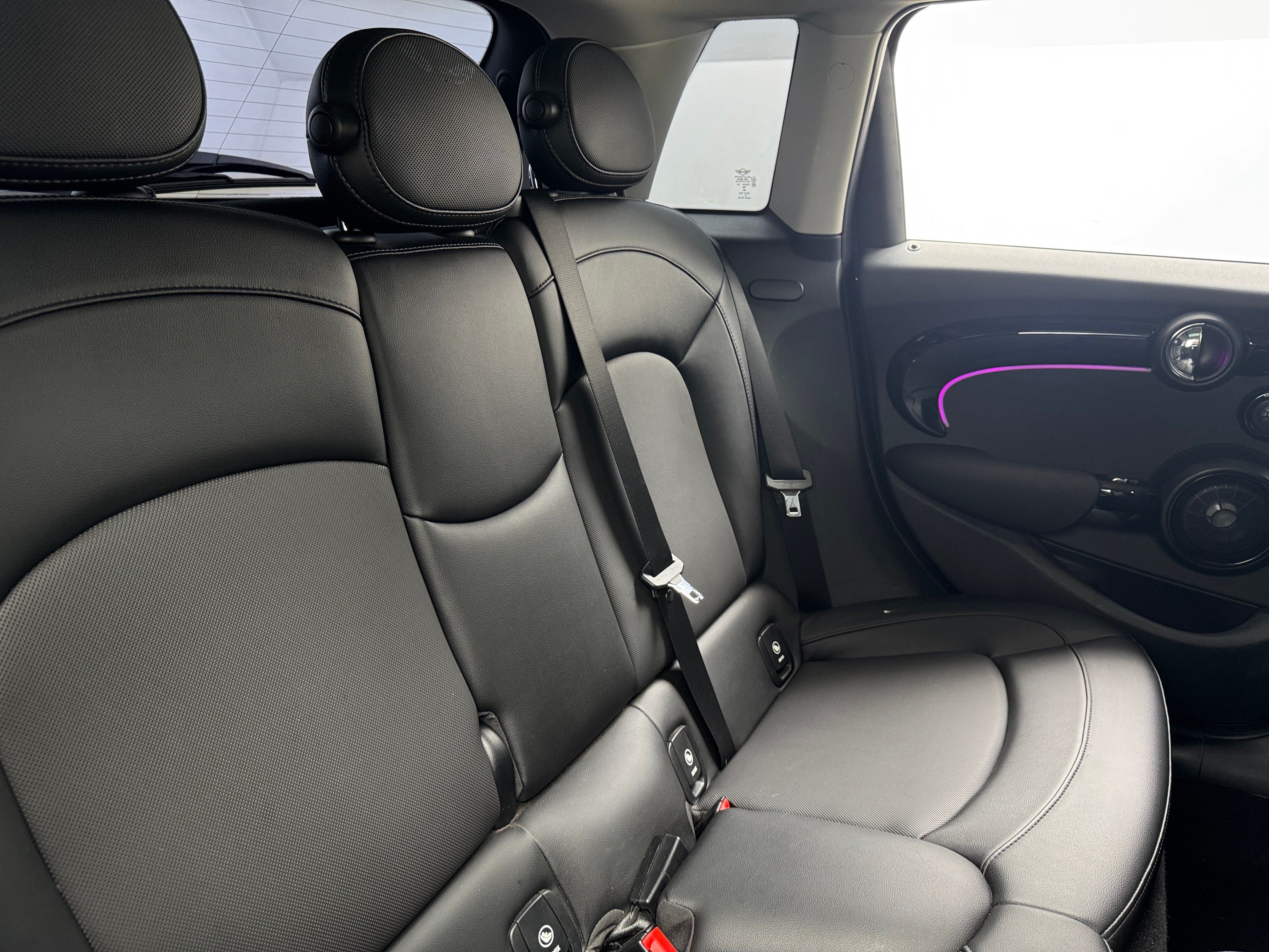 2016 MINI Cooper Hardtop S 5